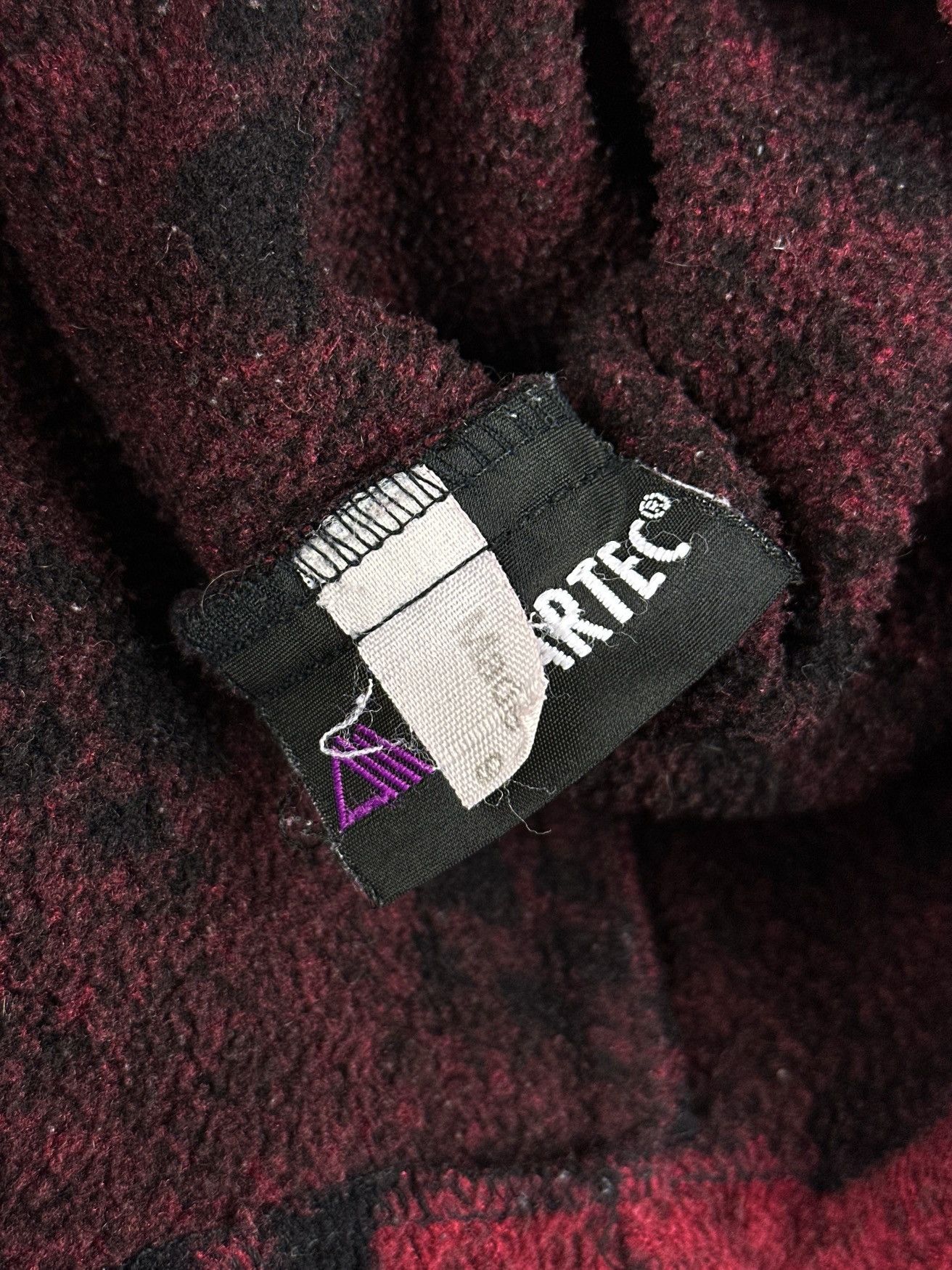 Jack Wolfskin Vintage 90’s Jack Wolfskin All Over Print Fleece Pullover Size US L / EU 52-54 / 3 - 12 Thumbnail