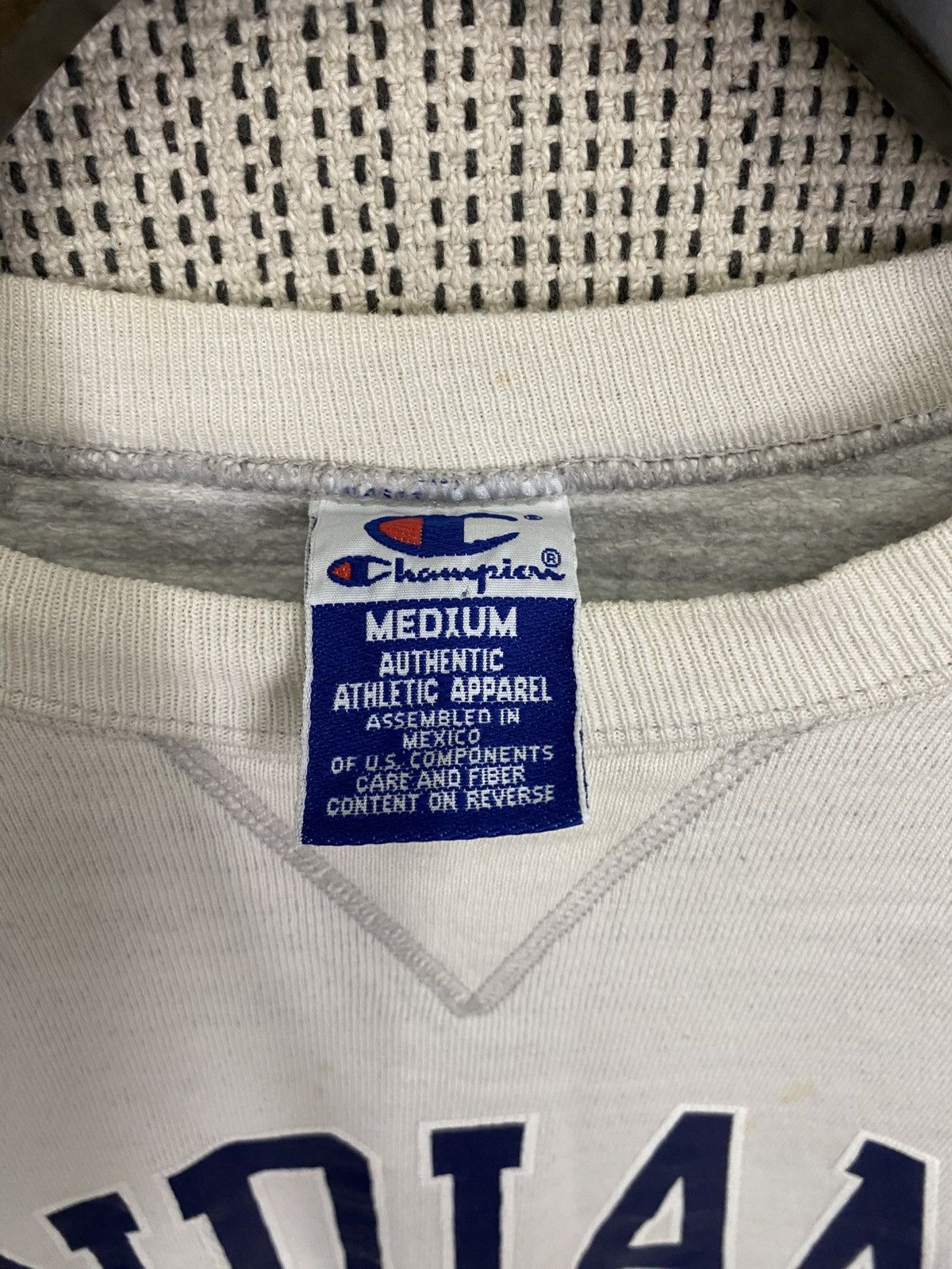 Champion Vintage 90s Champion indiana university sweatshirt crewneck Size US M / EU 48-50 / 2 - 5 Thumbnail