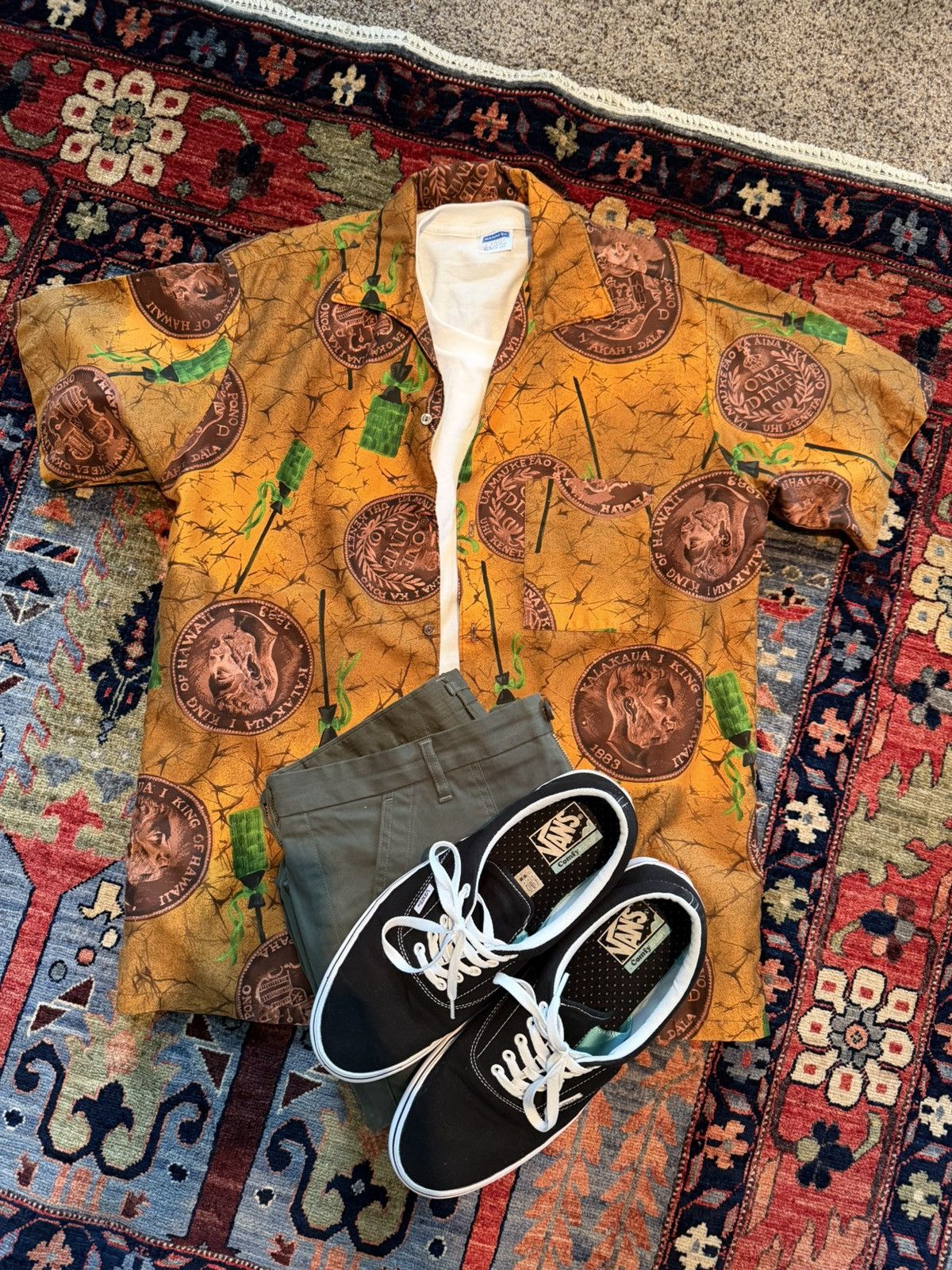Other Vintage Style Hawaiian Shirt (M) – Bold Print – Retro Aloha Size US M / EU 48-50 / 2 - 1 Thumbnail