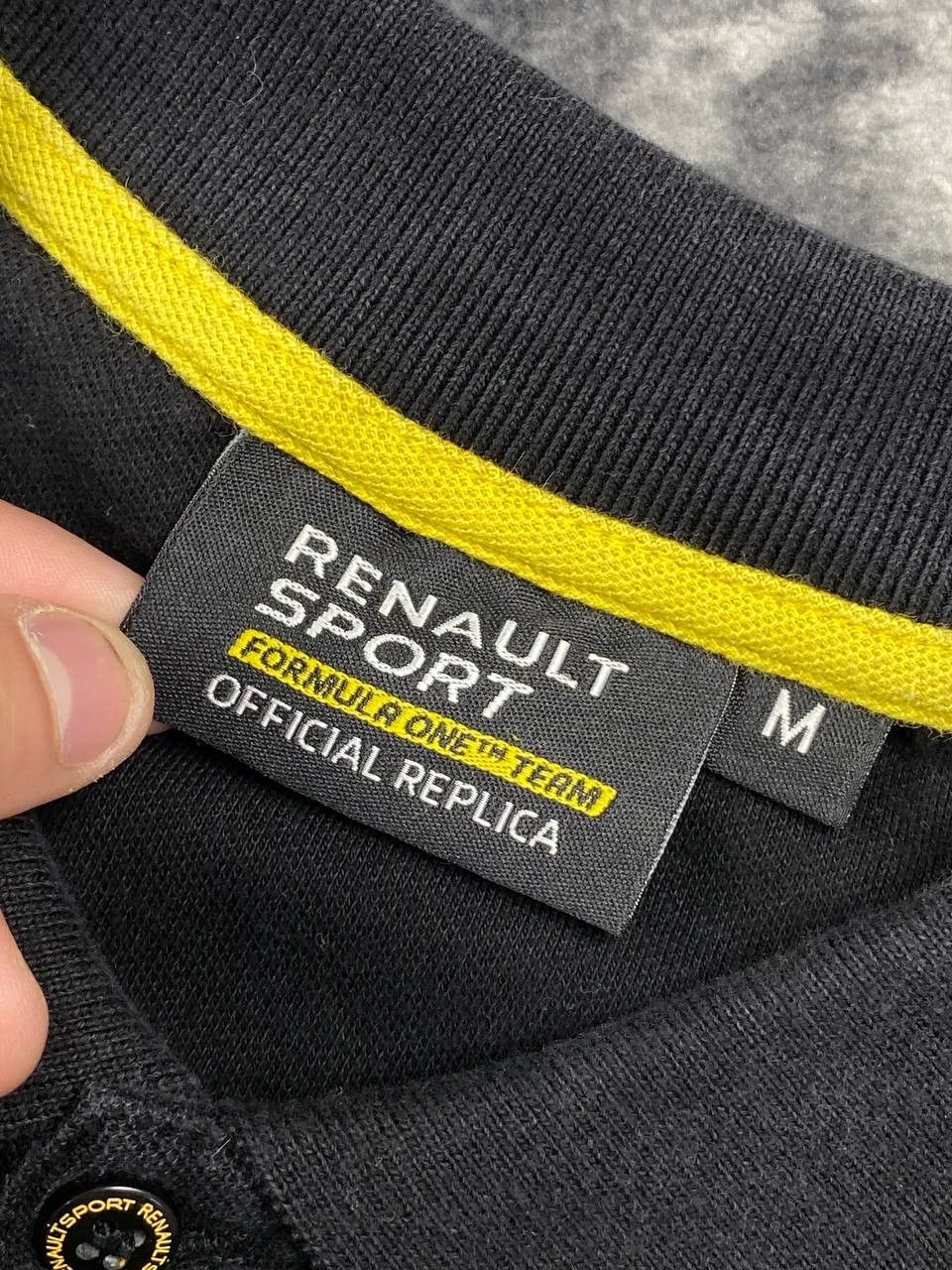 Vintage Infiniti Renault Racing Team Sport Formula F1 Polo Shirt Size US M / EU 48-50 / 2 - 9 Thumbnail