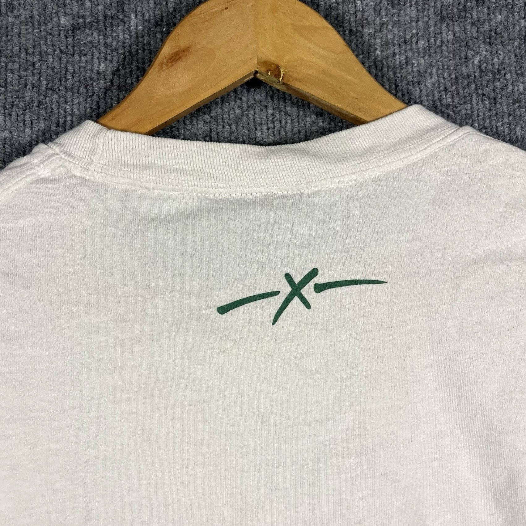 The Hundreds VINTAGE The Hundreds Shirt Unisex Adults L White graphic tee 100% cotton Short Sleeve Logo Crew Neck Modern Skate Bobby Adam Bomb Size US L / EU 52-54 / 3 - 4 Thumbnail