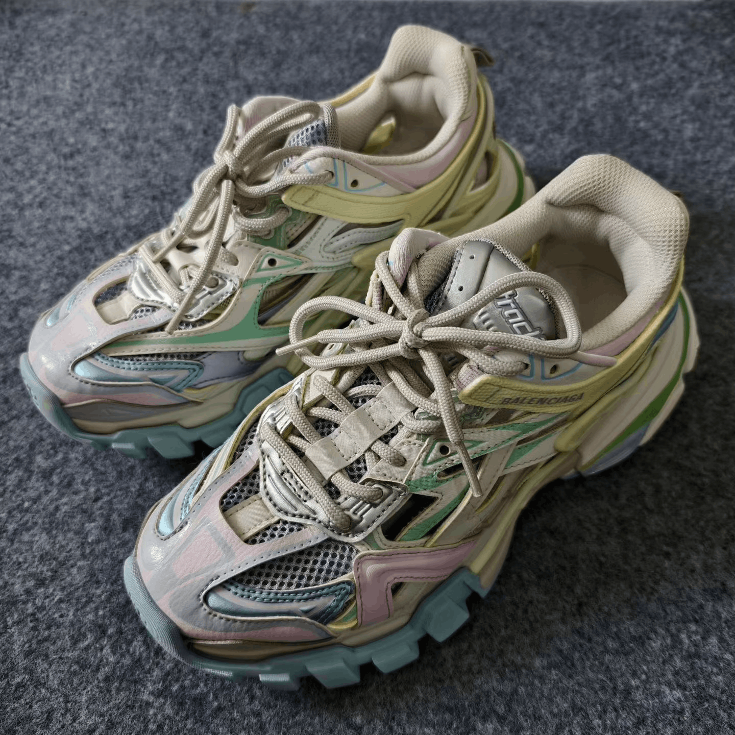 Balenciaga Balenciaga Blue Lowtop Sneakers us_6-5 Women Size US 6.5 / IT 36.5 - 1 Thumbnail