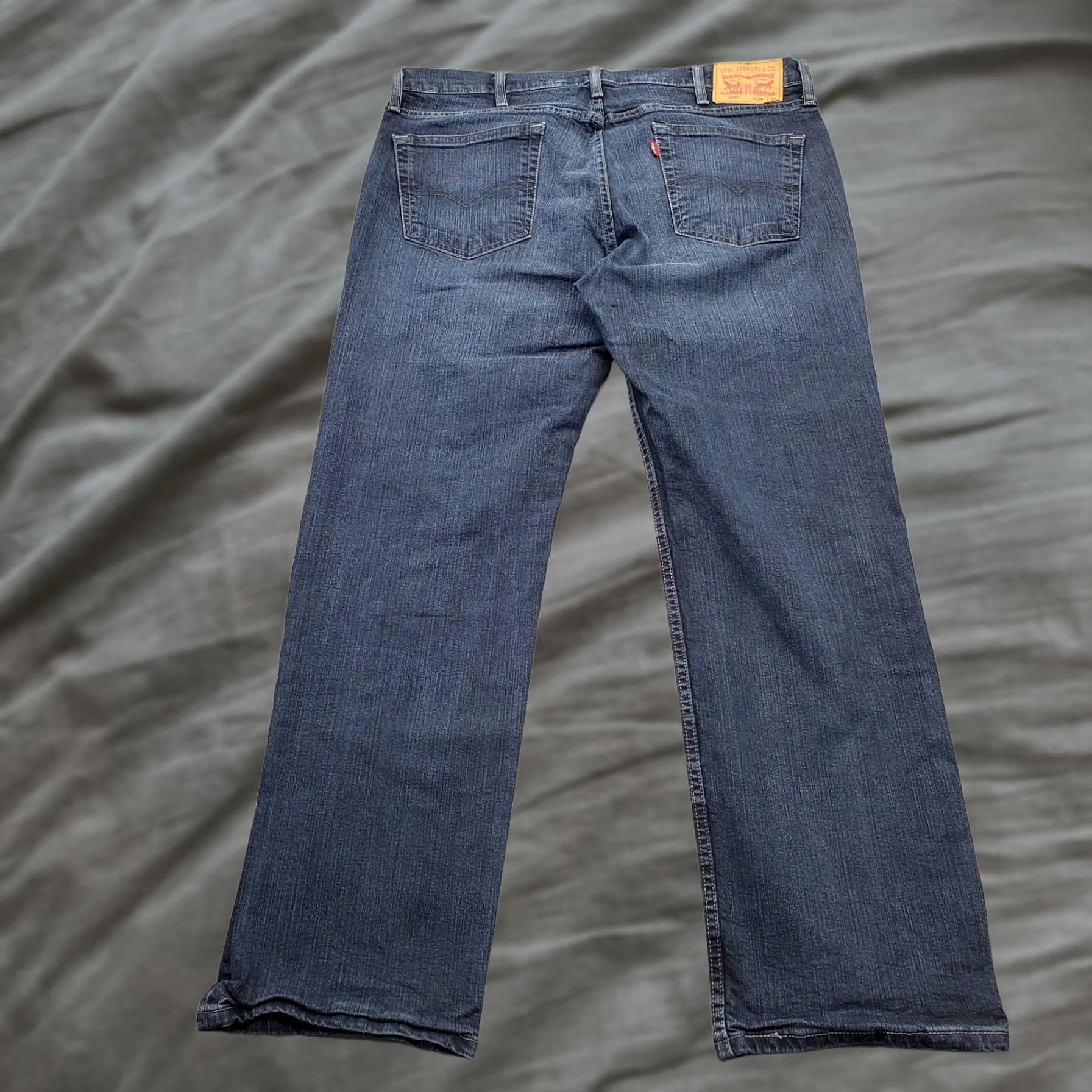 Levi's Levi's 559 Jeans Mens Size 38 Mens Blue Denim Regular Dark Wash Wide Leg - 5-Pocket Design, Belt Zip Closure - Regular Fit, Straight/Regular Rise Size US 38 / EU 54 - 1 Thumbnail