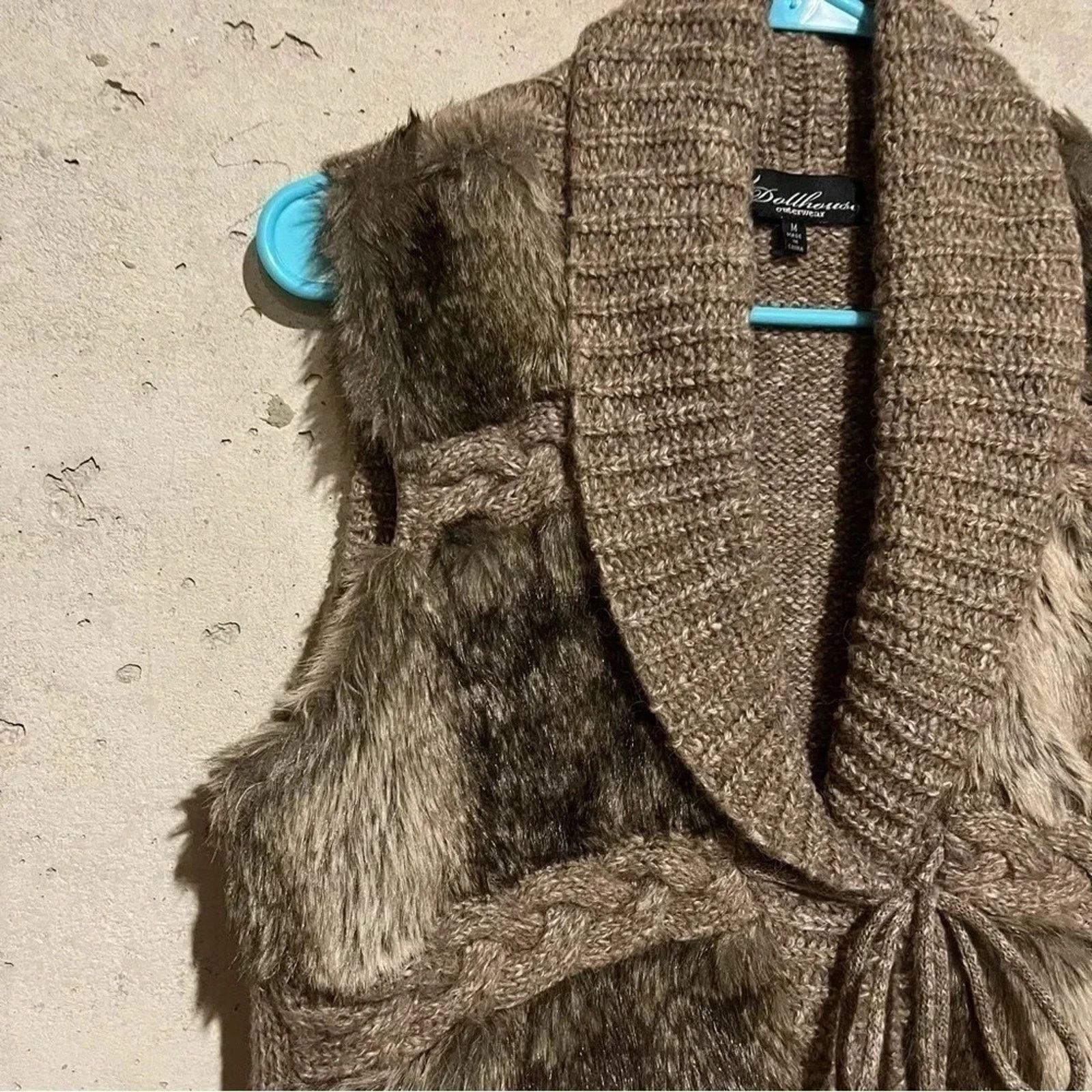 Other Dollhouse Faux Fur Knit Blend Cropped Fringe Vest sz M Boho Size M / US 6-8 / IT 42-44 - 2 Thumbnail