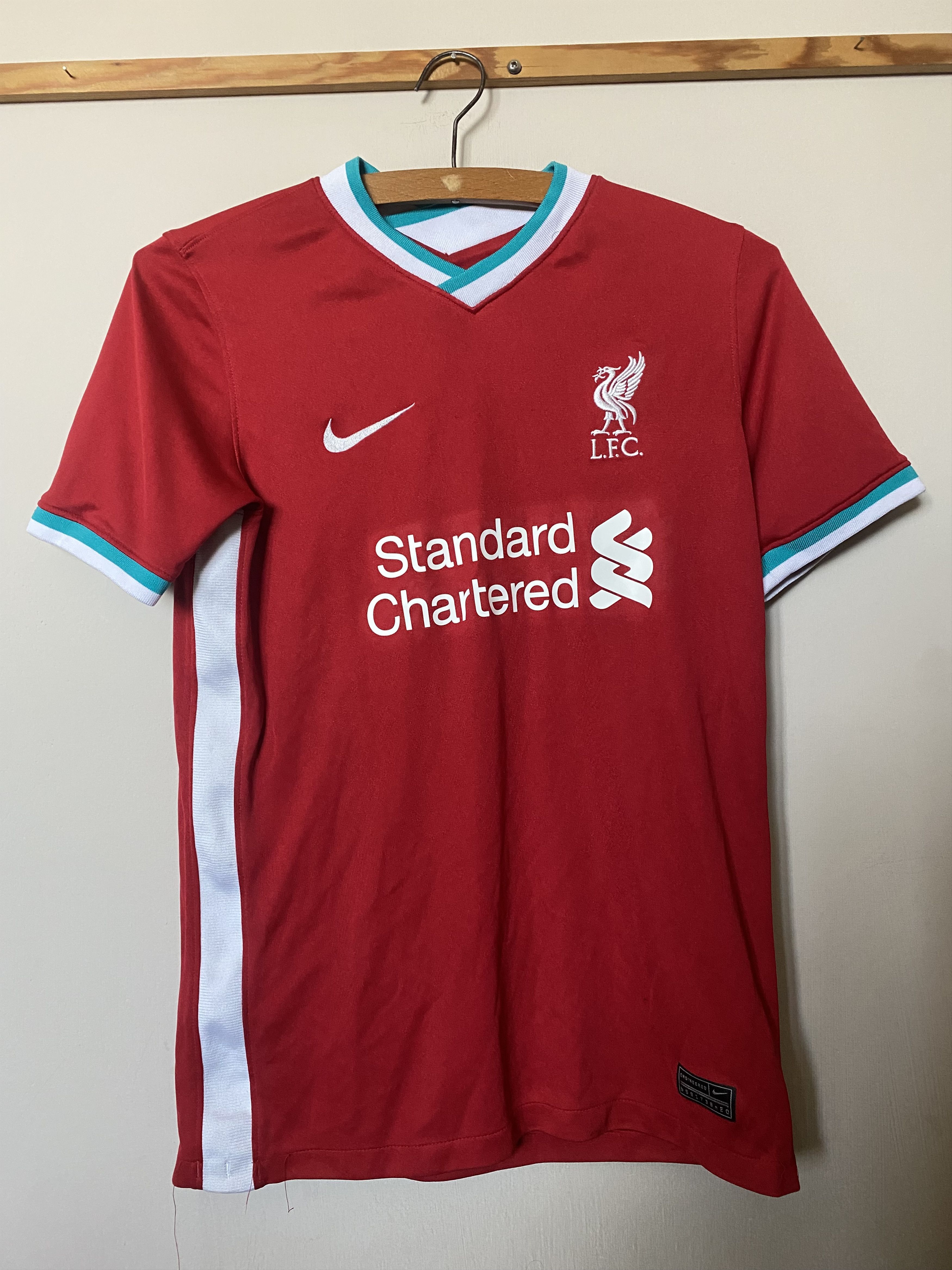 Nike LIVERPOOL F.C. 2020 - 2021 - 147 - 158 cm Nike - UNIQUE Size US XXS / EU 40 - 1 Thumbnail
