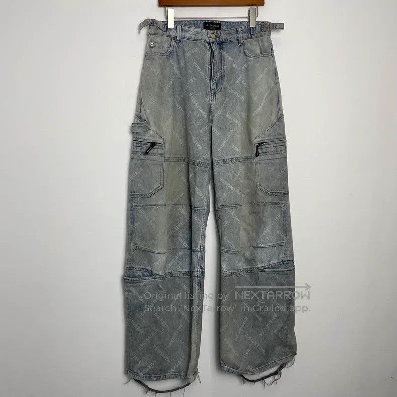 Balenciaga Balenciaga size M Bullet screen logo cargo pants Size US 27 - 1 Thumbnail