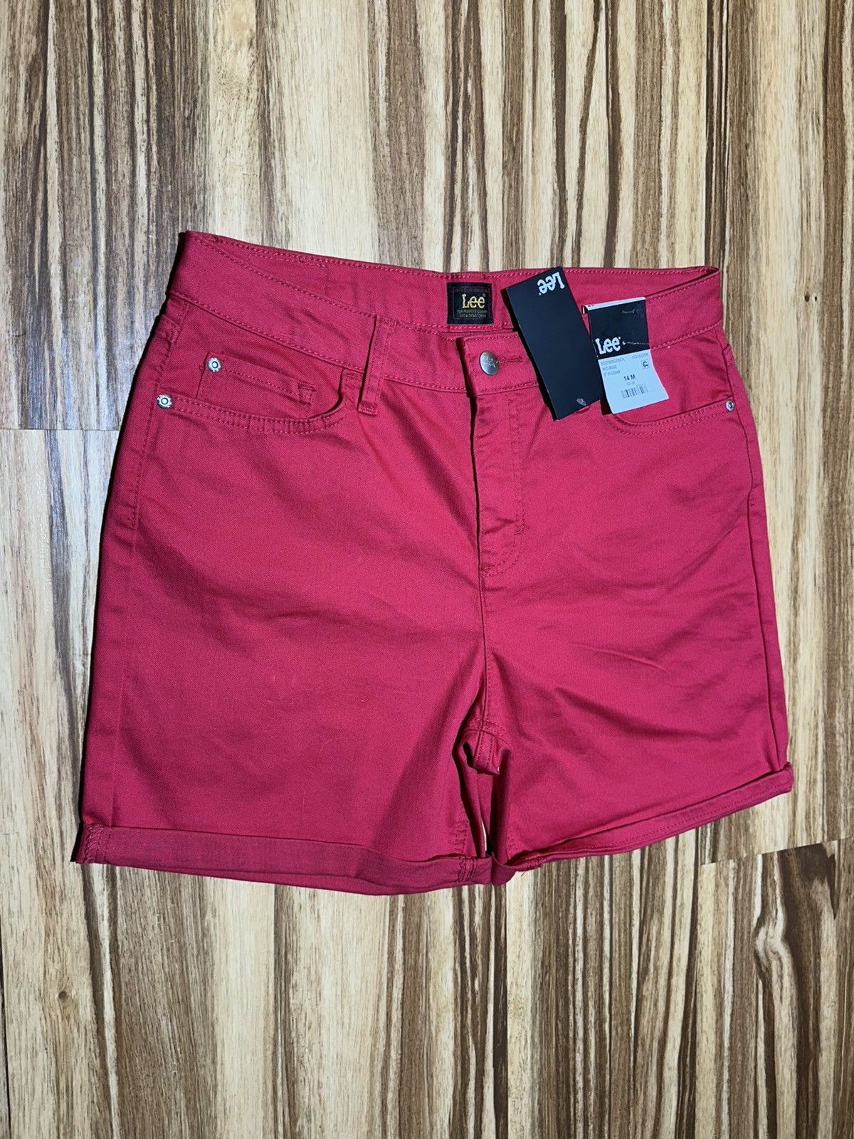 Lee Lee Vibrant pink/red Casual Shorts NWT Size 36" / US 14 / IT 50 - 2 Thumbnail
