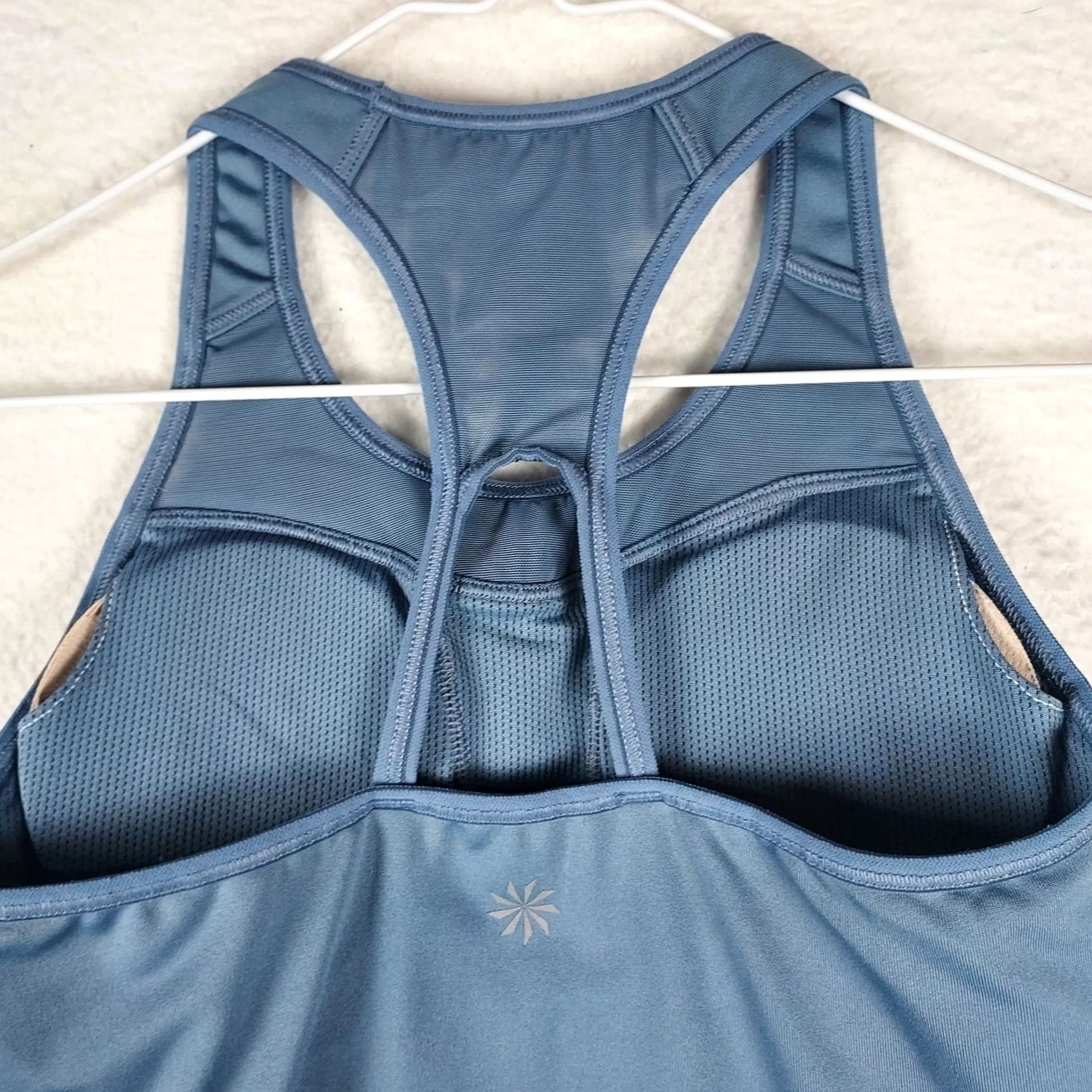 Athleta Athleta Womens Tank Top Racerback Built-In Bra XXS Blue Athletic Activewear Shirt Women XS? (Note: Not adding new info) Size XXS / US 00 / IT 34 - 2 Thumbnail