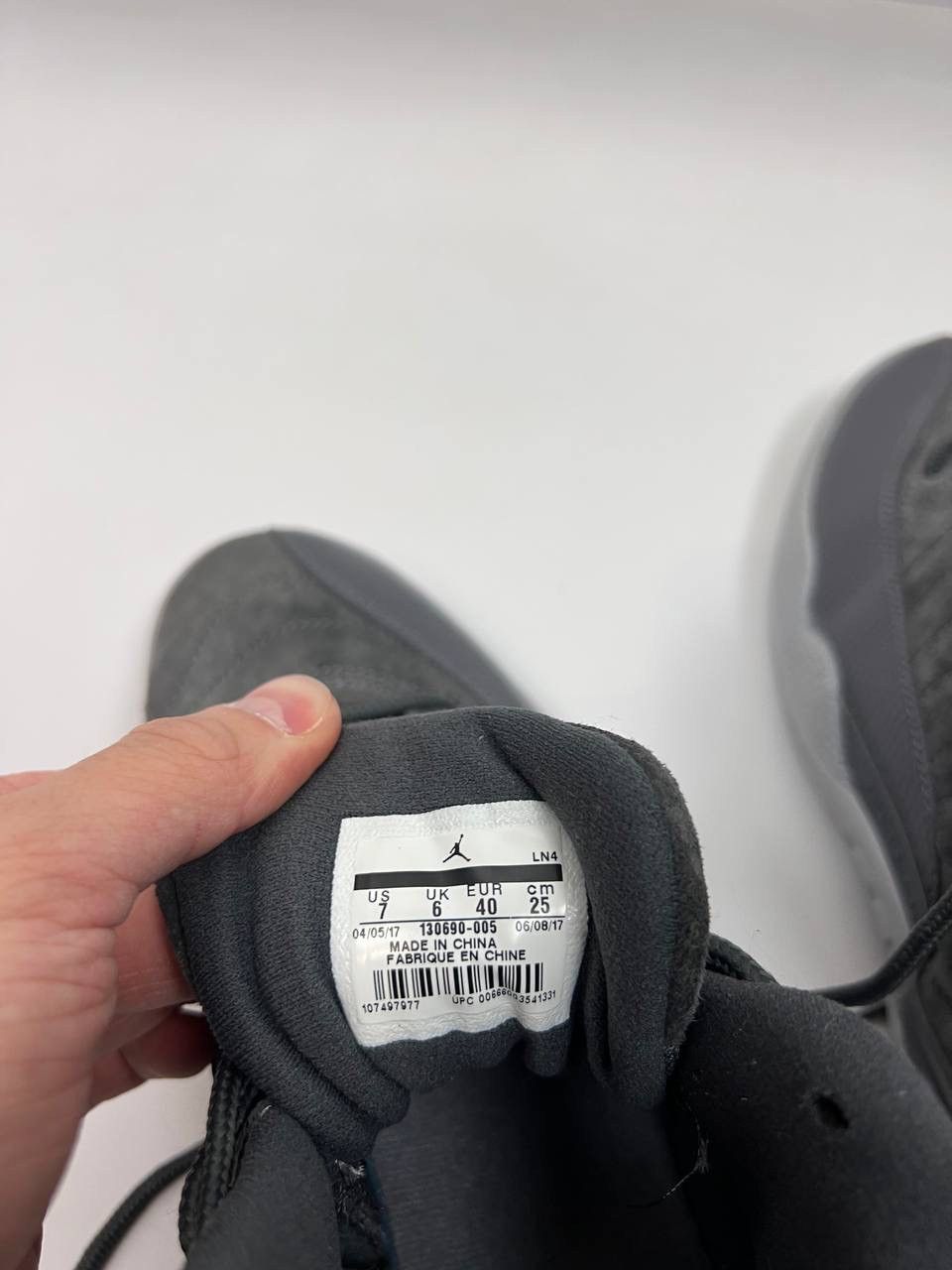 Jordan Brand Air Jordan 12 retro dark grey size US 7 Size US 7 / EU 40 - 5 Thumbnail