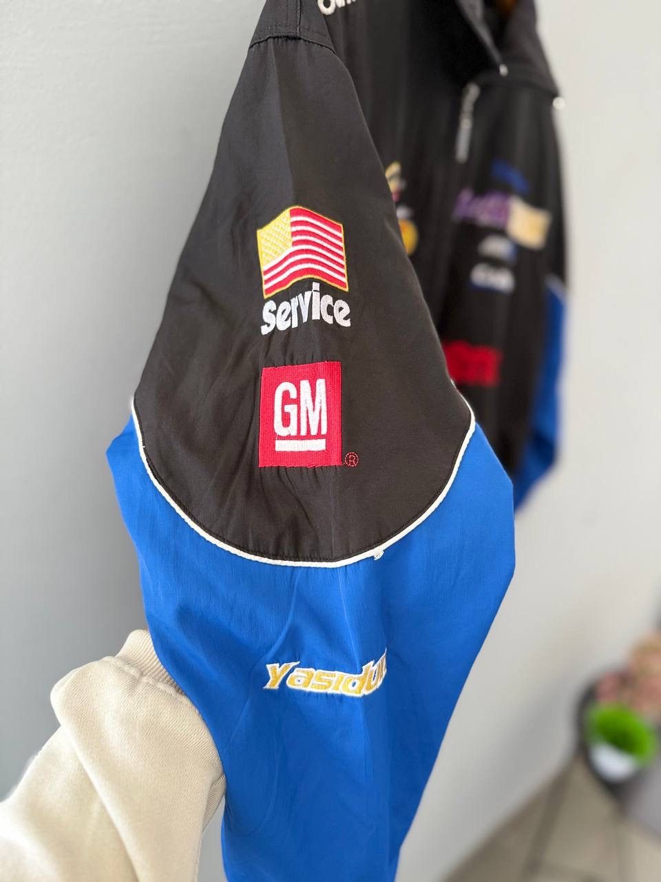 Chase Authentics × NASCAR × Vintage DALE EARNHARDT SR. GOODWRENCH WINSTON CUP CHASE NASCAR Size US L / EU 52-54 / 3 - 4 Thumbnail