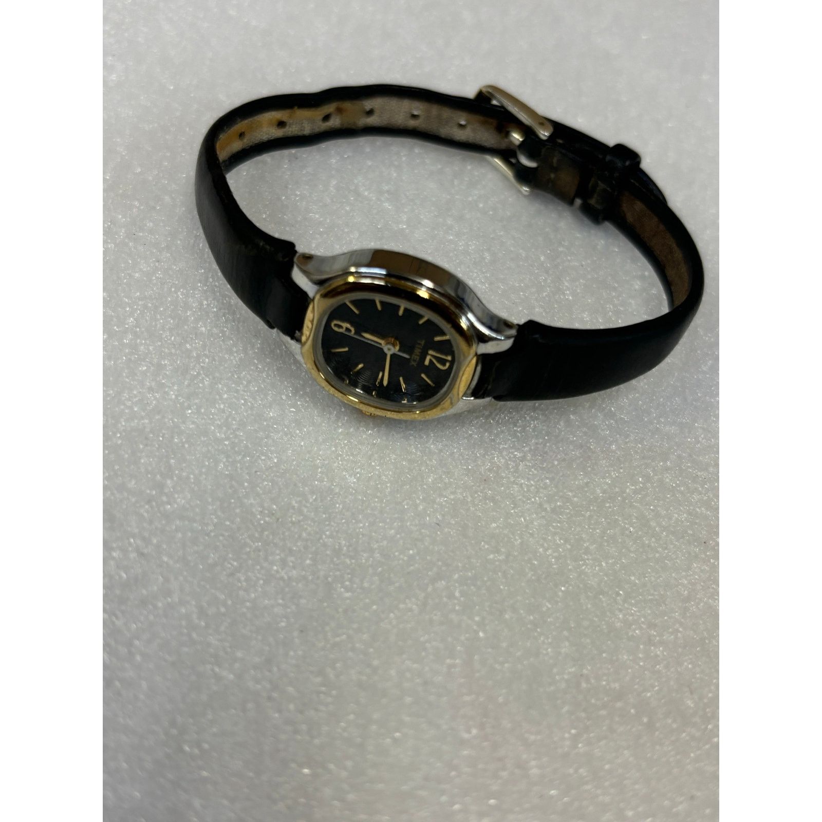 Timex Timex Women’s Watch! New Battery! Size ONE SIZE - 7 Thumbnail