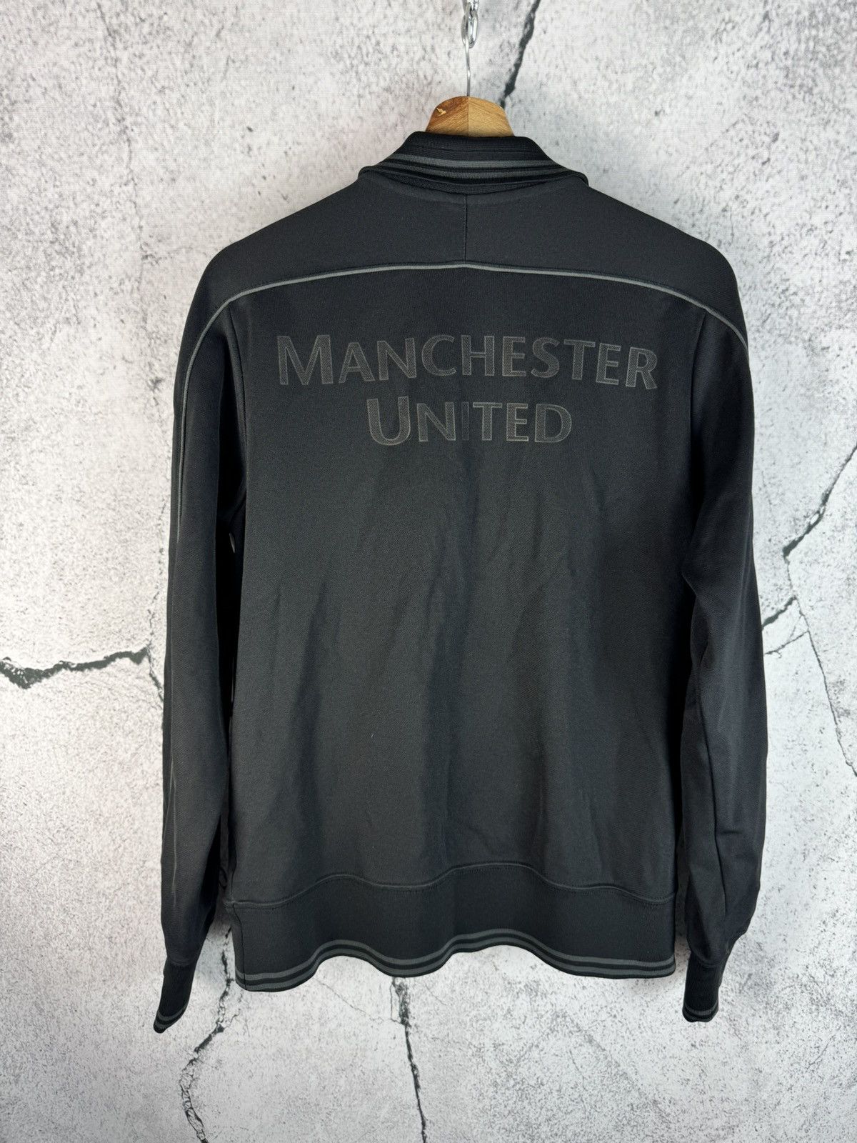 2007/2008 Y2K Vintage Nike Manchester United AIG Track Top