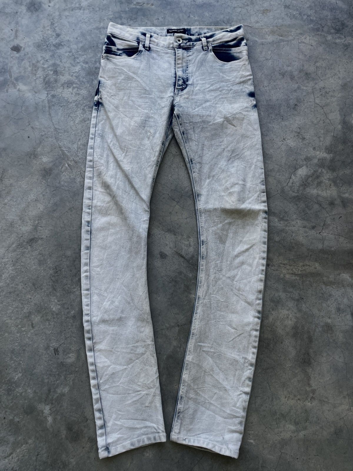 semanticdesign 2000s japanese semantic design bleach j cut jeans Size US 30 / EU 46 - 1 Thumbnail