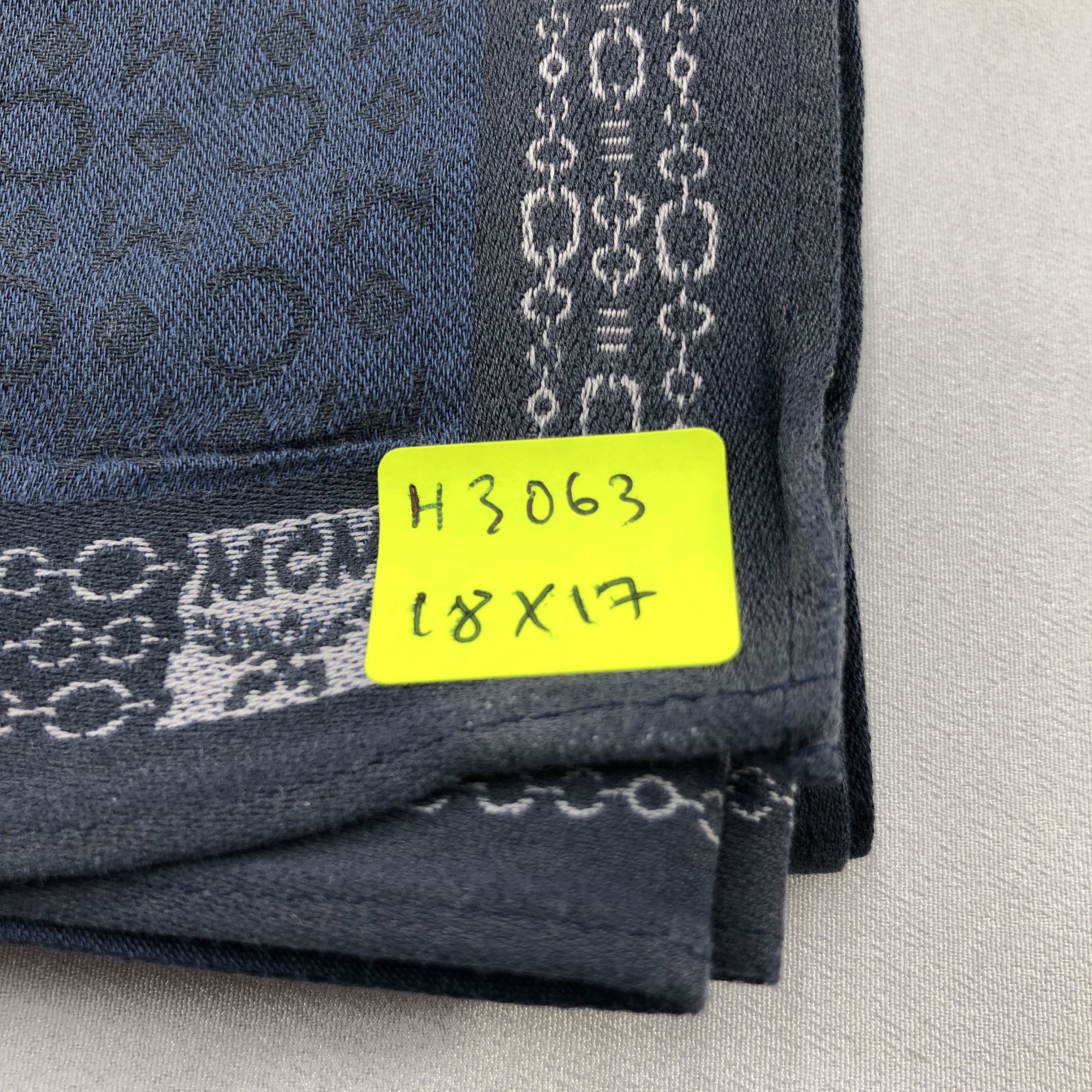 MCM MCM Handkerchief Neckerchief Bandana H3063 Size ONE SIZE - 6 Thumbnail