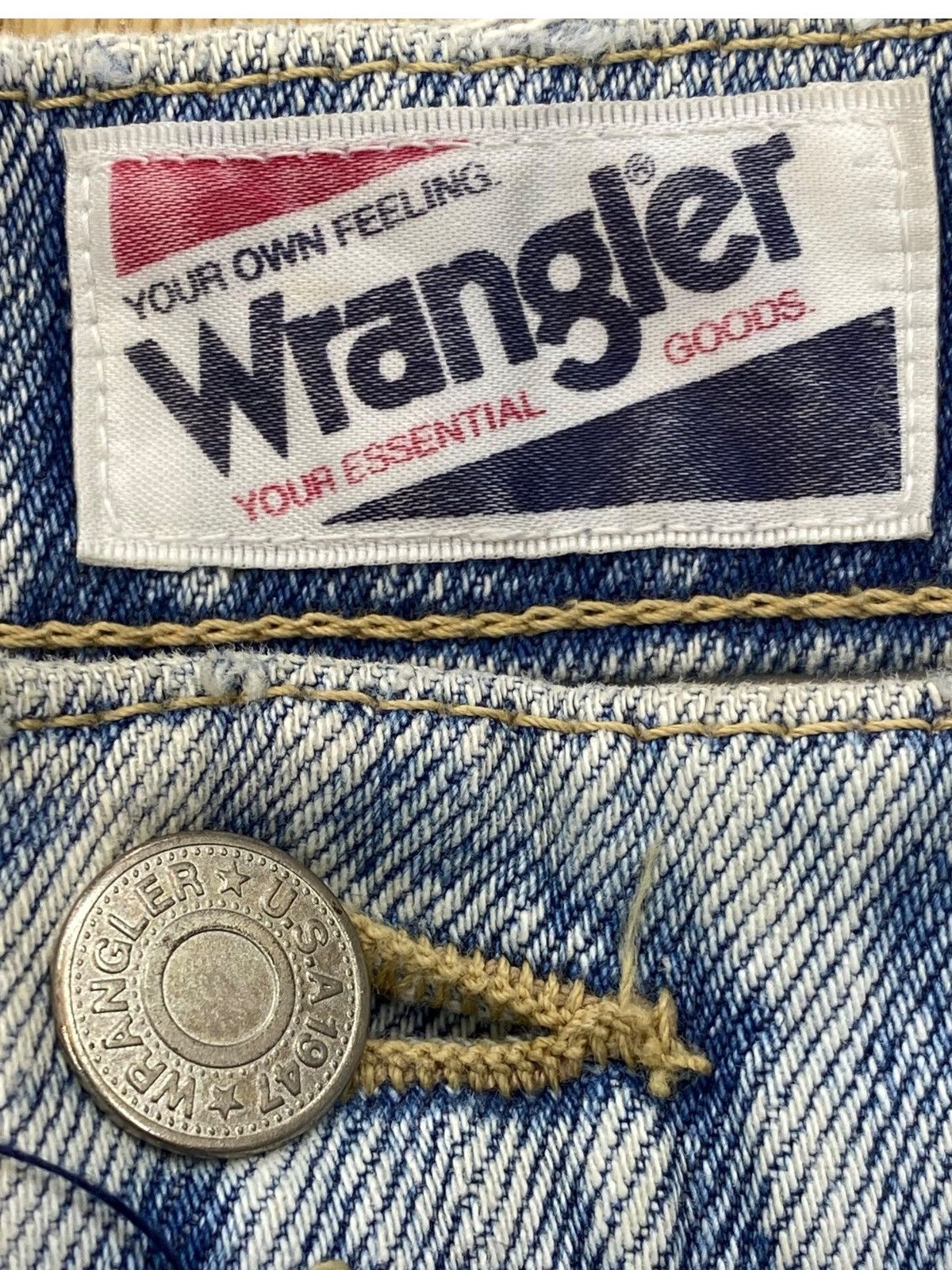 Wrangler Wrangler Acid Blue Wash Distressed Style Loose Jeans Size US 34 / EU 50 - 10 Thumbnail