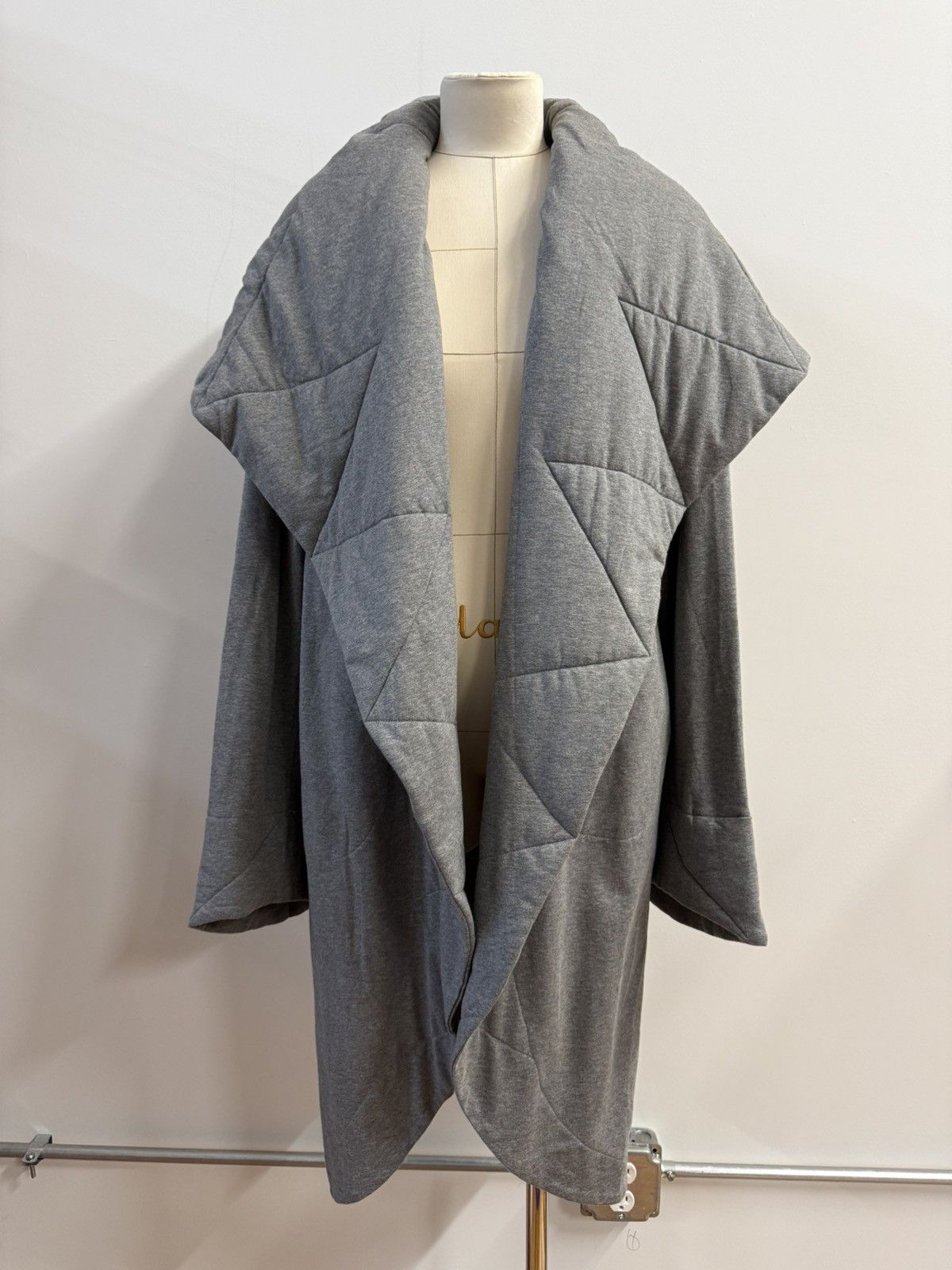 Norma Kamali NORMA KAMALI Quilted Hooded Wrap Coat — Size S Size S / US 4 / IT 40 - 1 Thumbnail