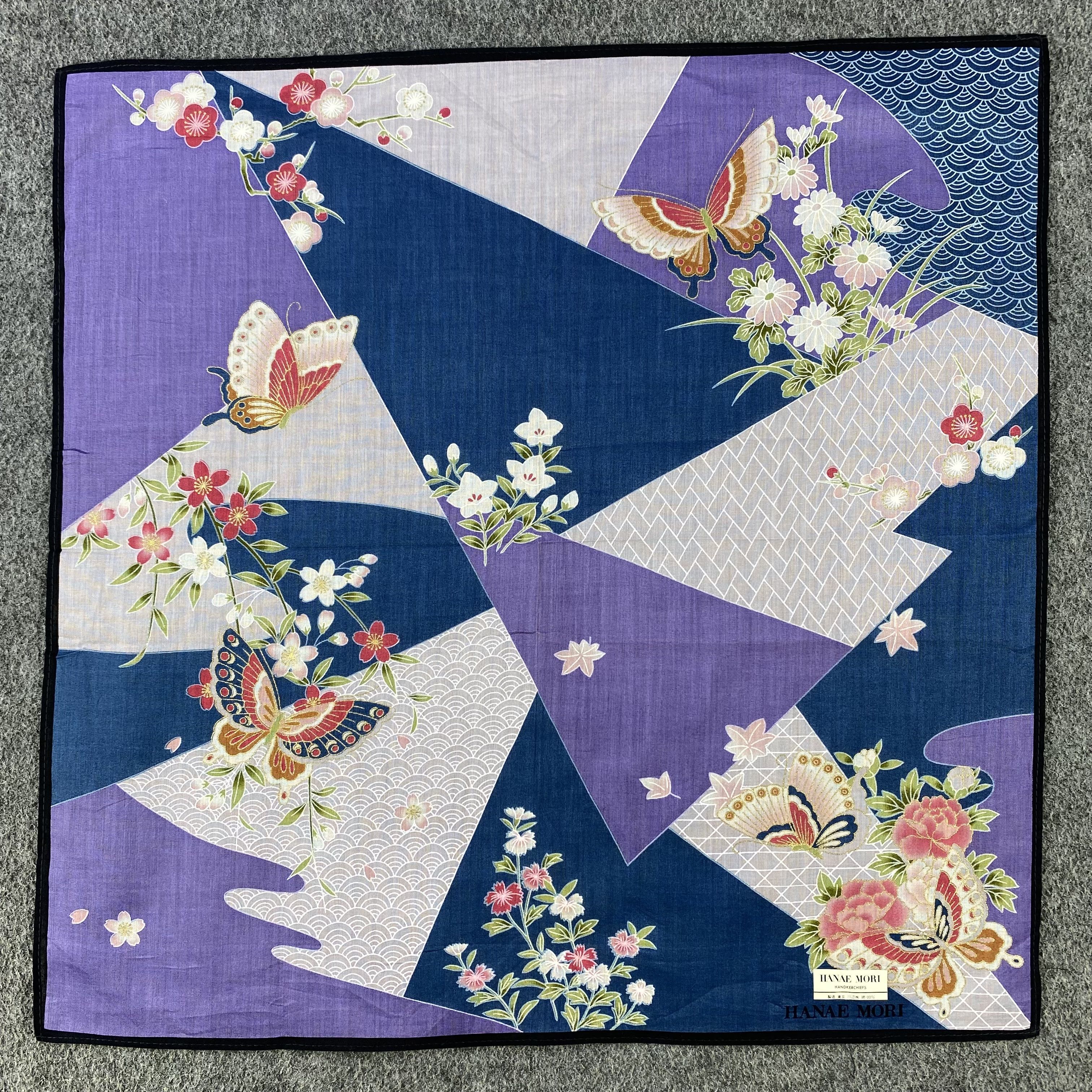 Hanae Mori Hanae Mori Handkerchief/Neckerchief/Bandana HC790 Size ONE SIZE - 1 Thumbnail