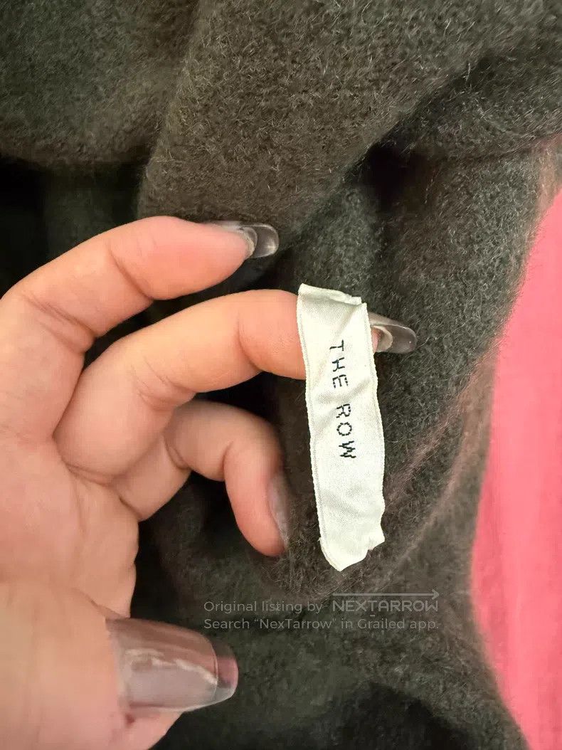 The Row The Row Cashmere sweater with scarf Size S / US 4 / IT 40 - 2 Thumbnail