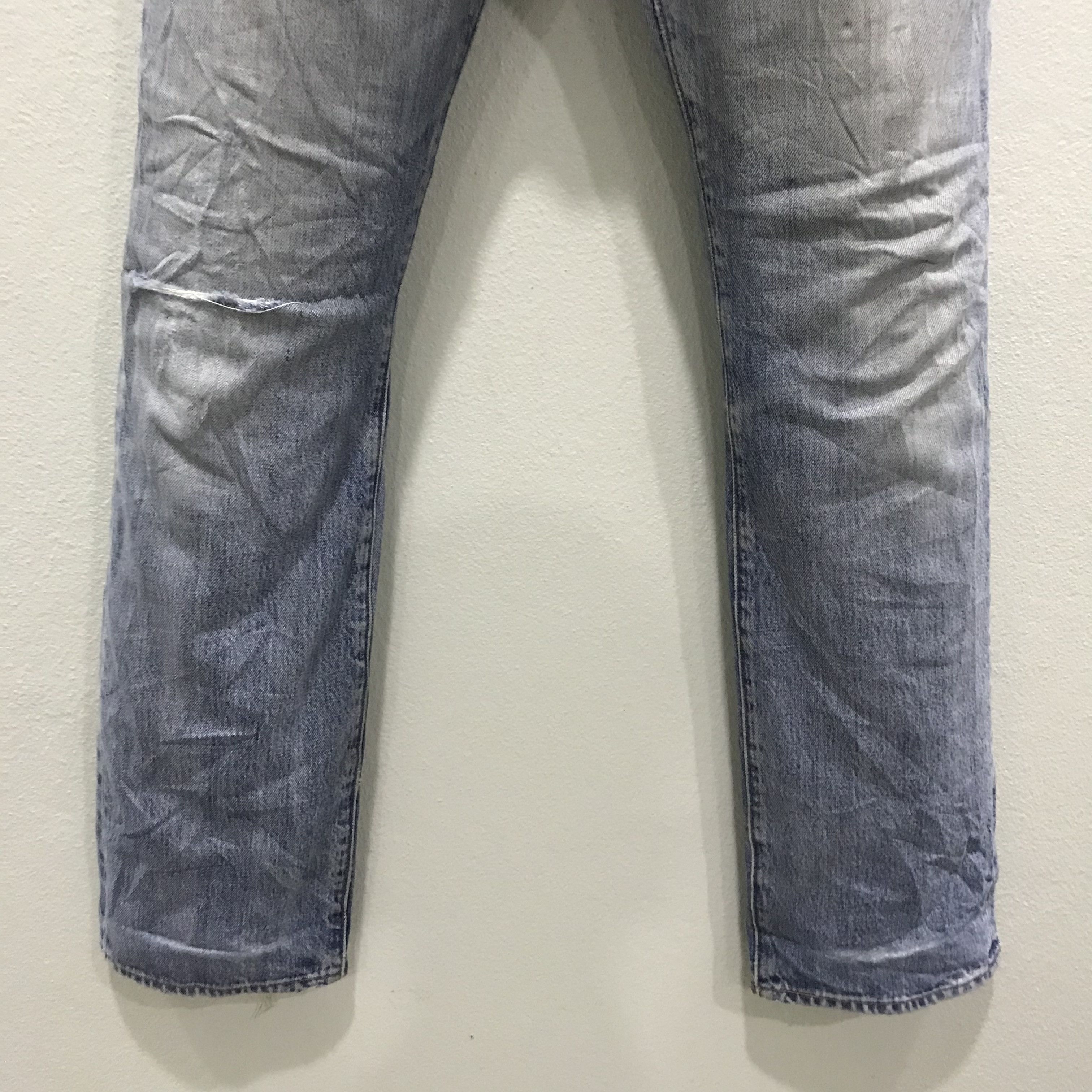 Levi's Vintage Y2K Levi’s 501 Stonewash Blue Jeans Straight Leg Size US 35 - 4 Thumbnail