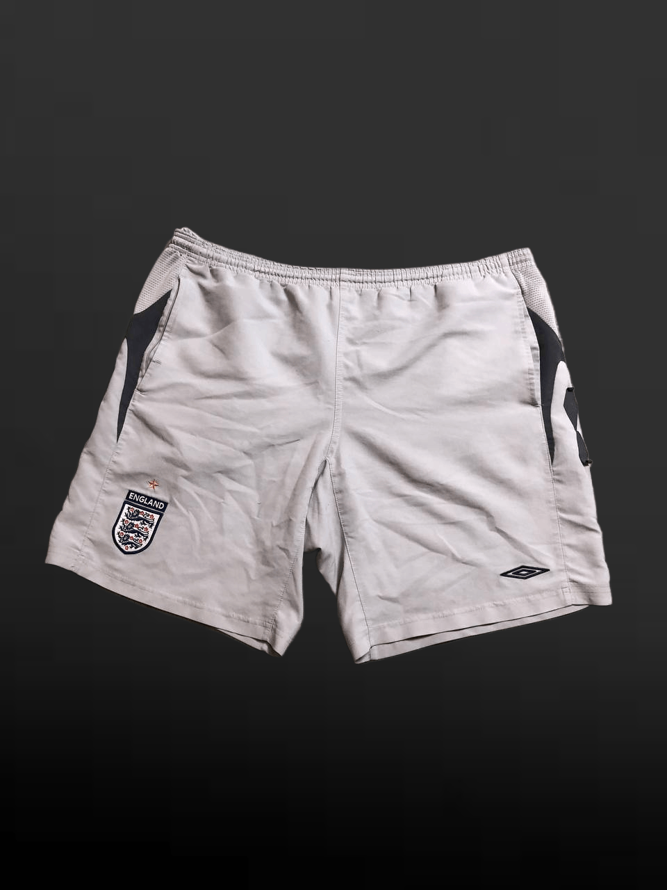 Umbro VINTAGE Umbro England Training Shorts Size US 38 / EU 54 - 1 Thumbnail