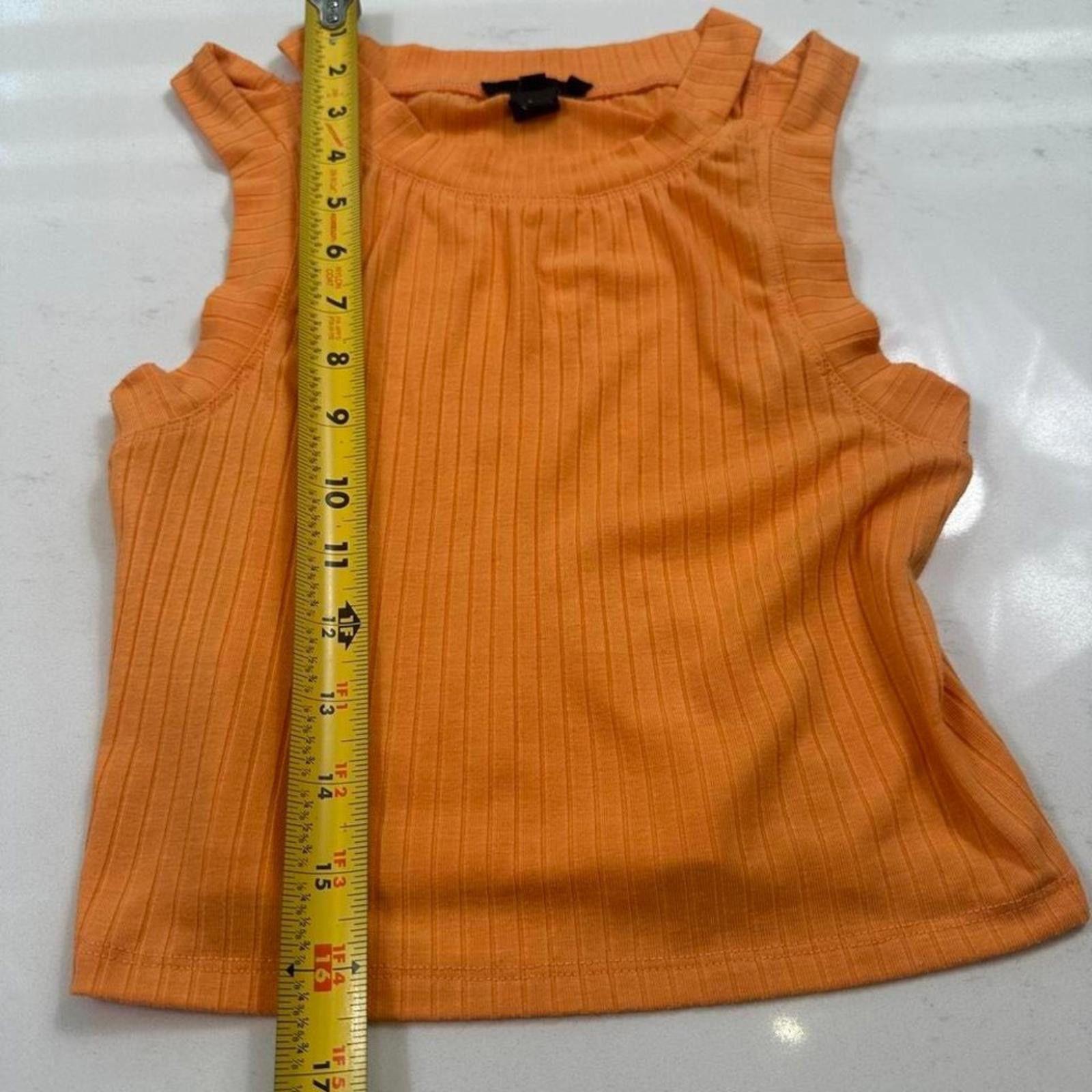 Other H:ours Revolve Tank Top S Julie Cropped Ribbed Cutout Shirt Size S / US 4 / IT 40 - 6 Thumbnail