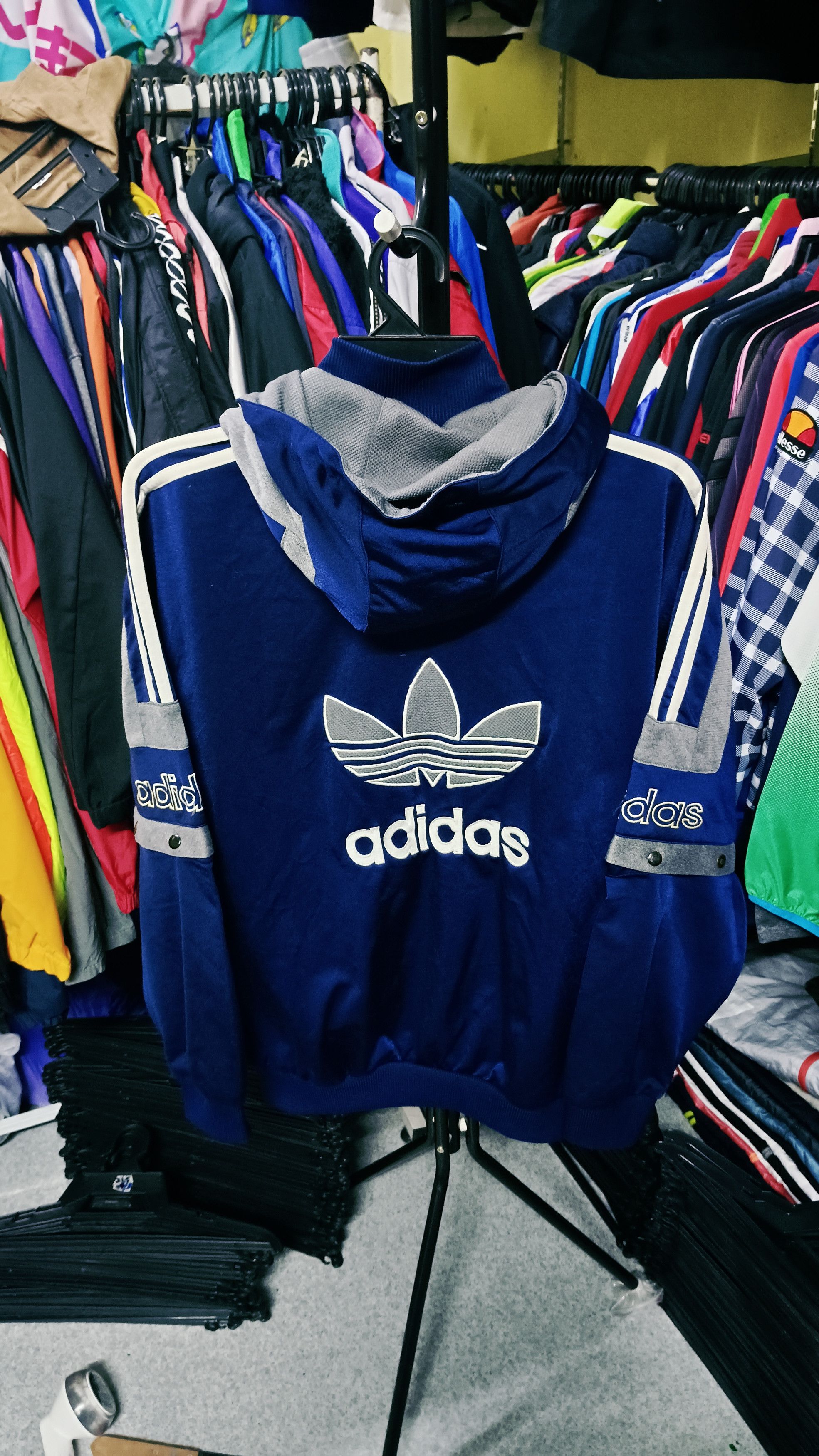 Adidas Rare Vintage Adidas Track Jacket Size US M / EU 48-50 / 2 - 3 Thumbnail