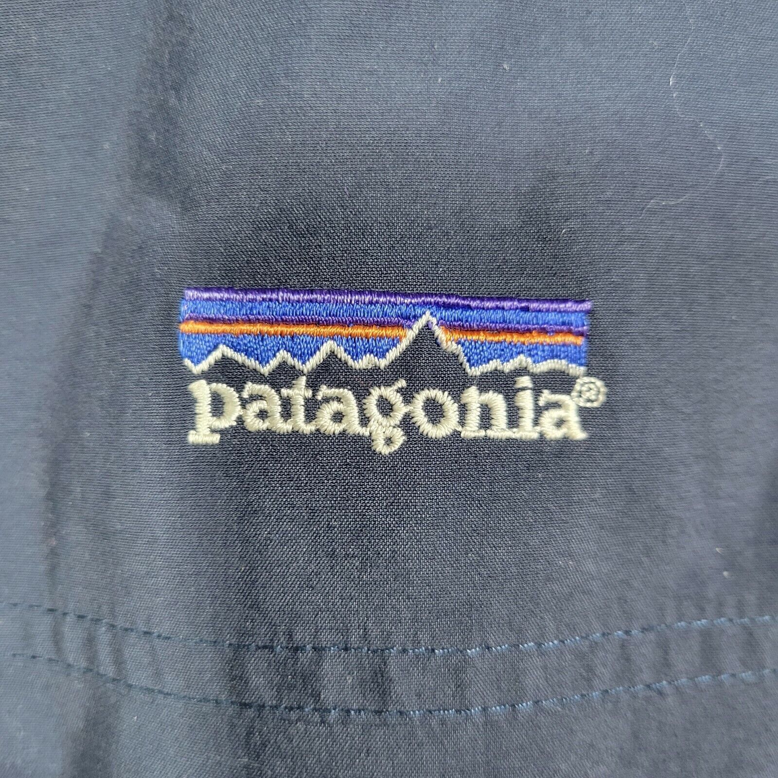 Patagonia Vintage Patagonia Gore tex Nylon Waterproof Jacket Blue M Size US M / EU 48-50 / 2 - 2 Thumbnail