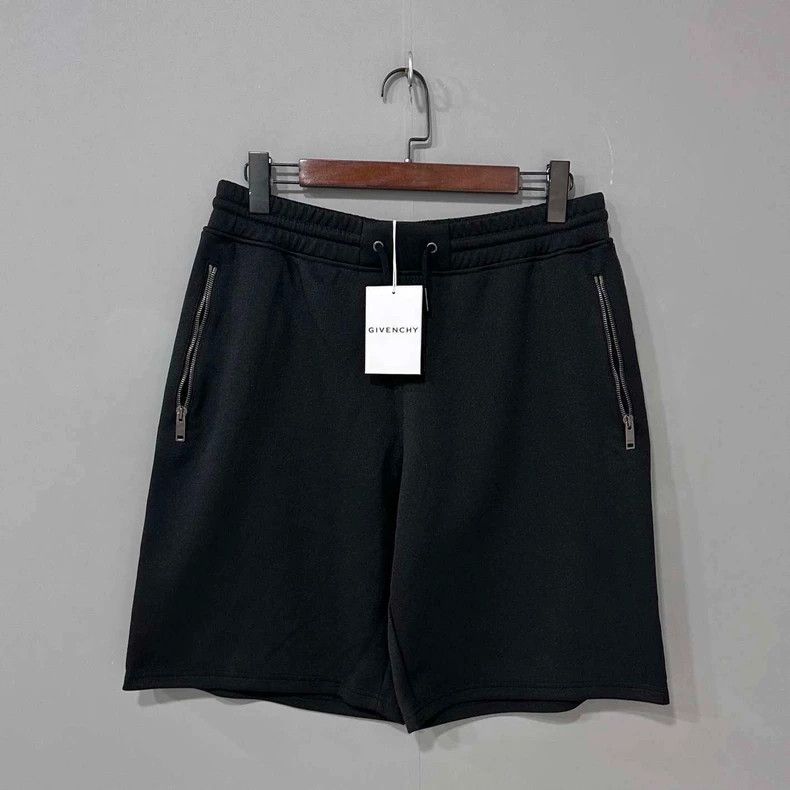 Givenchy Givenchy SizeXL Drawstring Logo Short Pants Size US 30 / EU 46 - 1 Thumbnail