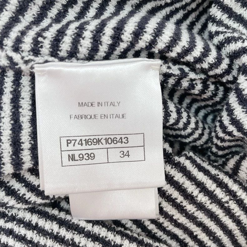 Chanel Chanel Black and white striped V-neck knitted dress 2504-Ne Size XXS / US 00 / IT 34 - 7 Thumbnail