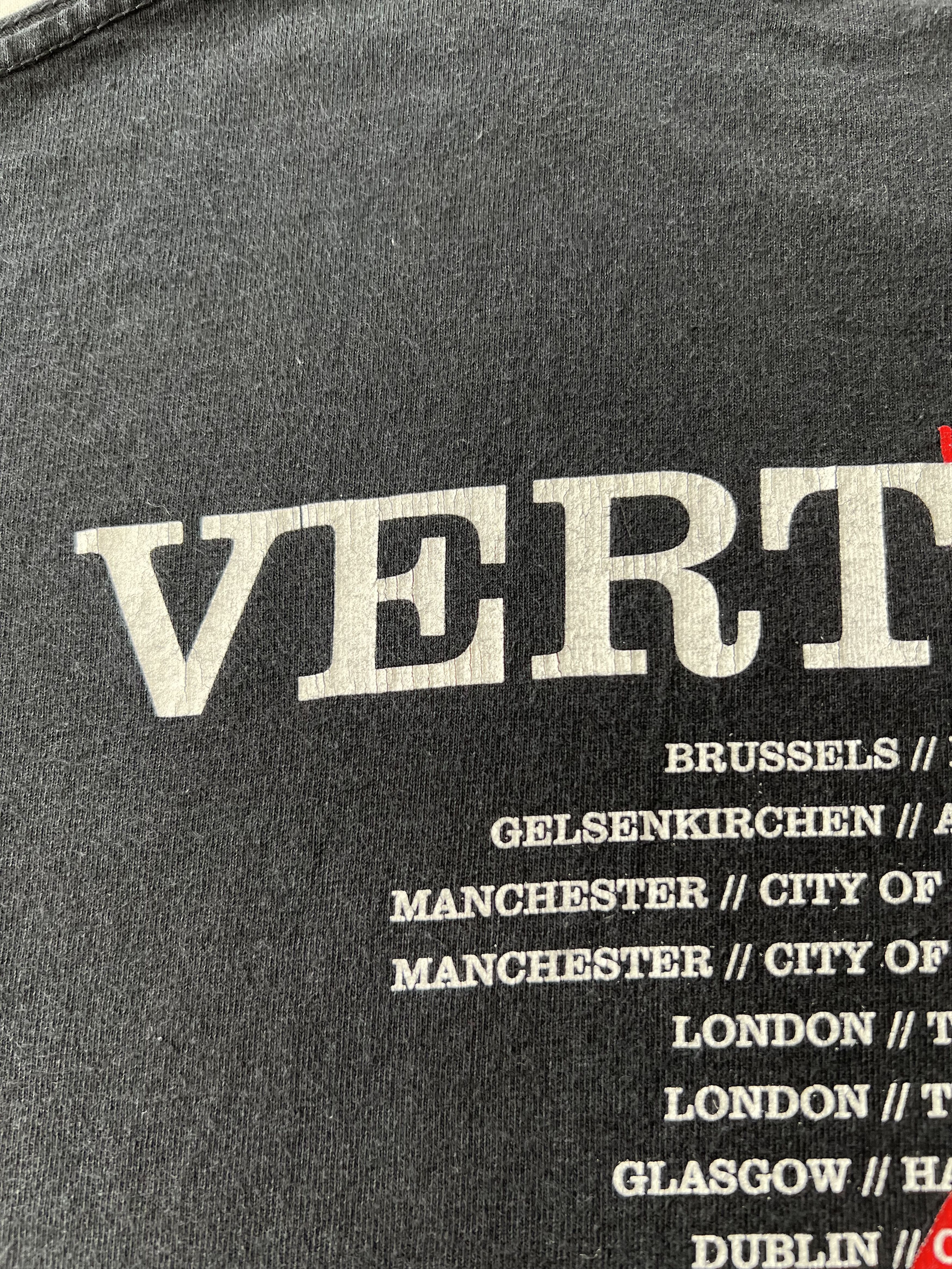 Band Tees Vintage 2005 U2 Vertigo Tour Black T-shirt Size US M / EU 48-50 / 2 - 12 Thumbnail