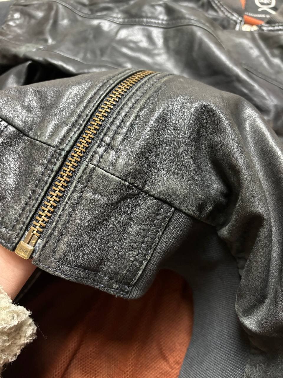 Alexander McQueen × Vintage Vintage Y2K Alexander McQueen Leather Jacket Size US M / EU 48-50 / 2 - 5 Thumbnail