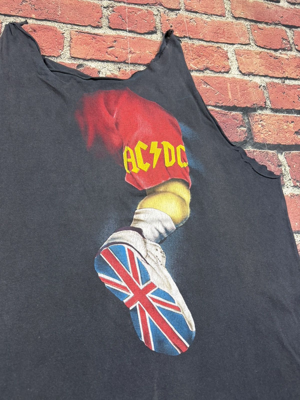 Brockum Vintage ACDC 90s Ballbreaker Band Tee Chopped Sleeves Size US XL / EU 56 / 4 - 4 Thumbnail