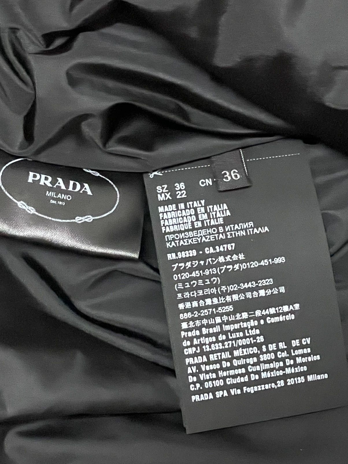 Prada (NEW) FW18 Logo Patch Padded Wool Shirt/Jacket Size US S / EU 44-46 / 1 - 8 Thumbnail