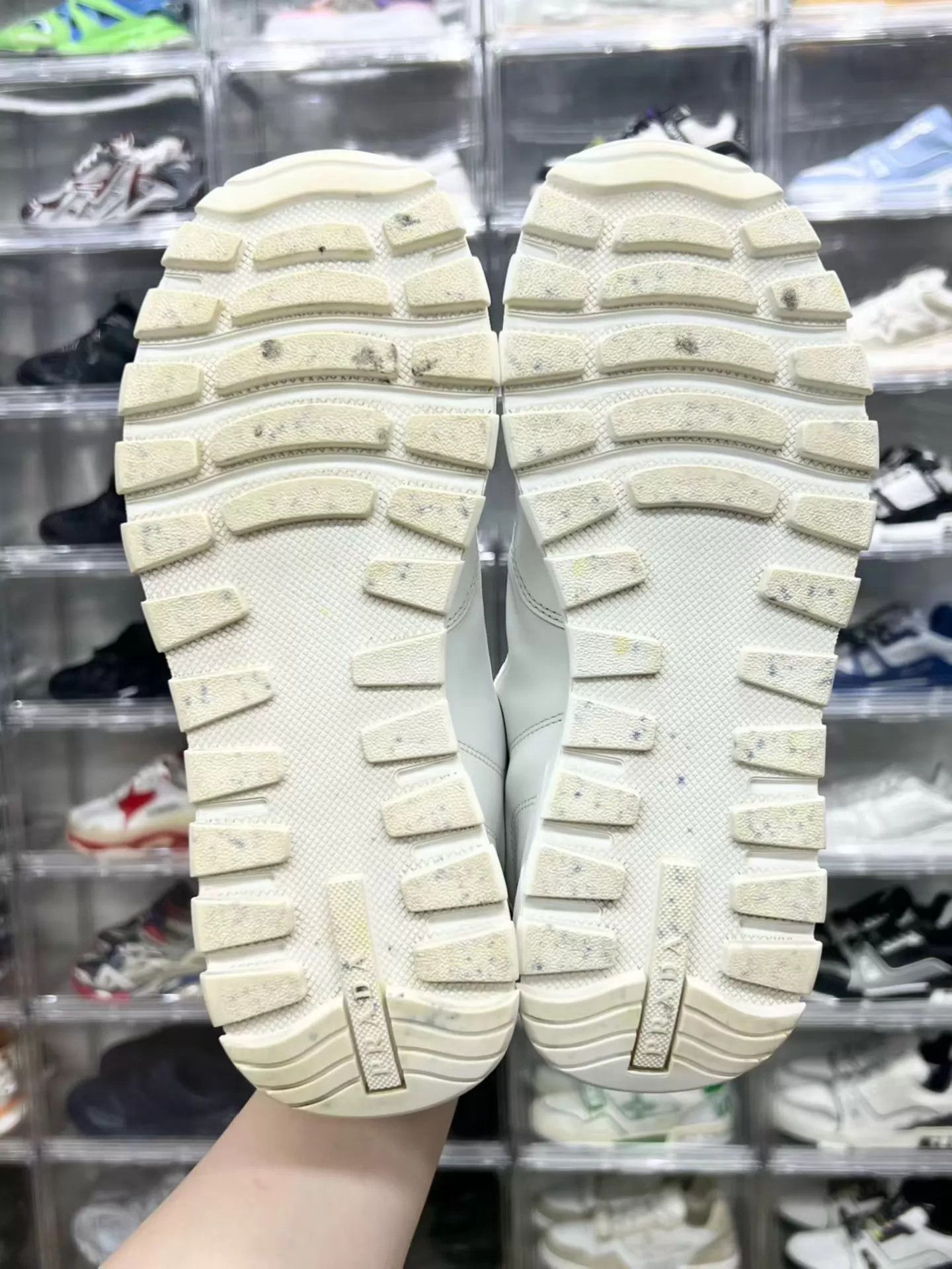 Prada PRADA leather white 41 EU sneakers Size US 8 / EU 41 - 8 Thumbnail