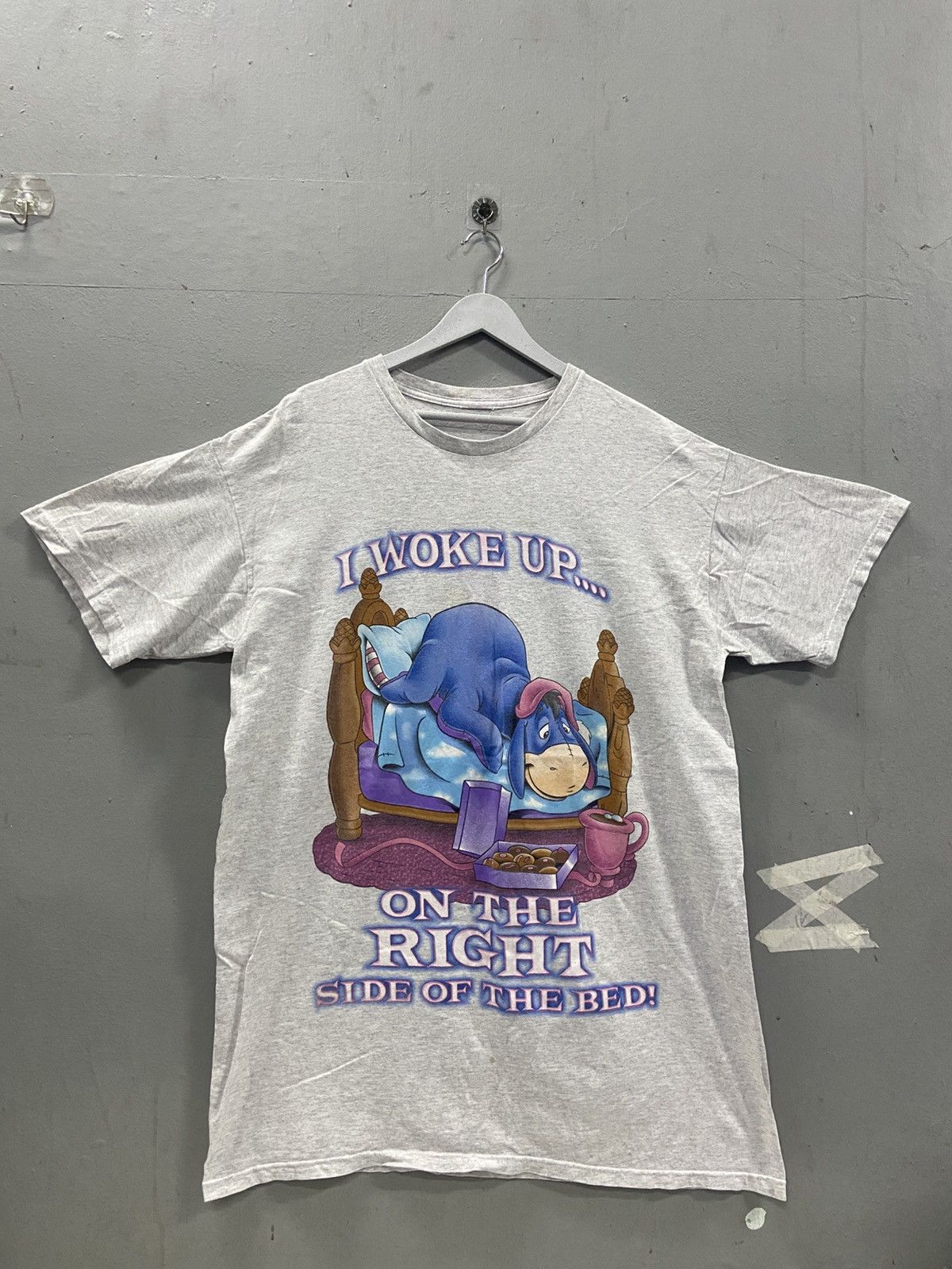 Disney VINTAGE EEYORE SLEEP DISNEY TEE SHIRT Size US XL / EU 56 / 4 - 1 Thumbnail
