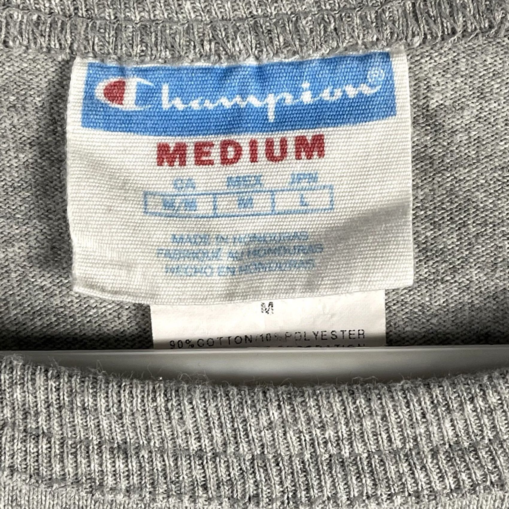 Champion VINTAGE Champion Football T-Shirt Gray Adult Medium Crew Neck Short Sleeve Men 90s USA Sports Football Embroidered Logo COTTON POLYESTER Size US M / EU 48-50 / 2 - 4 Thumbnail