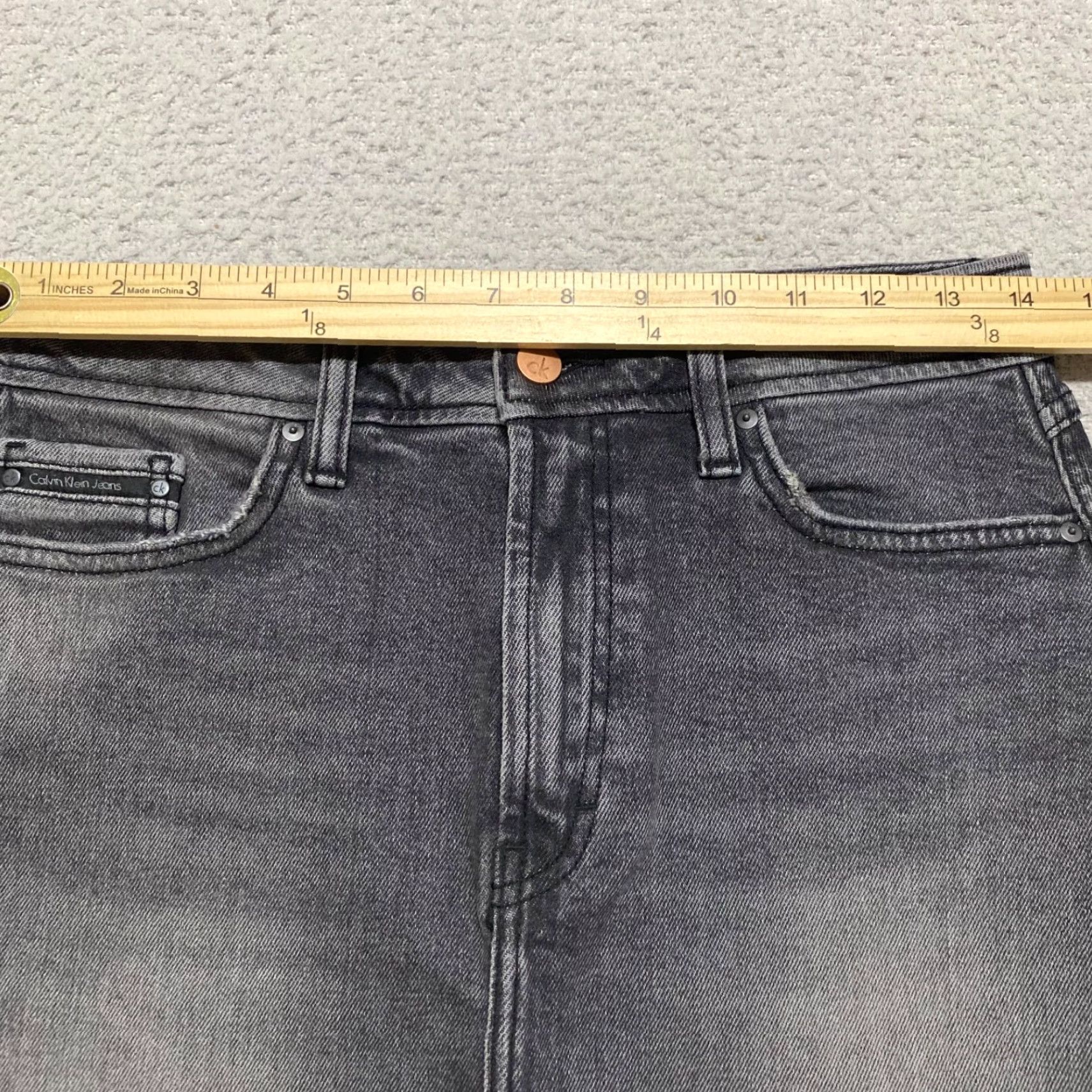 Calvin Klein Calvin Klein Womens Skirt 28 Gray Denim Medium Wash Pencil Straight Raw Hem Size 28" / US 6 / IT 42 - 5 Thumbnail