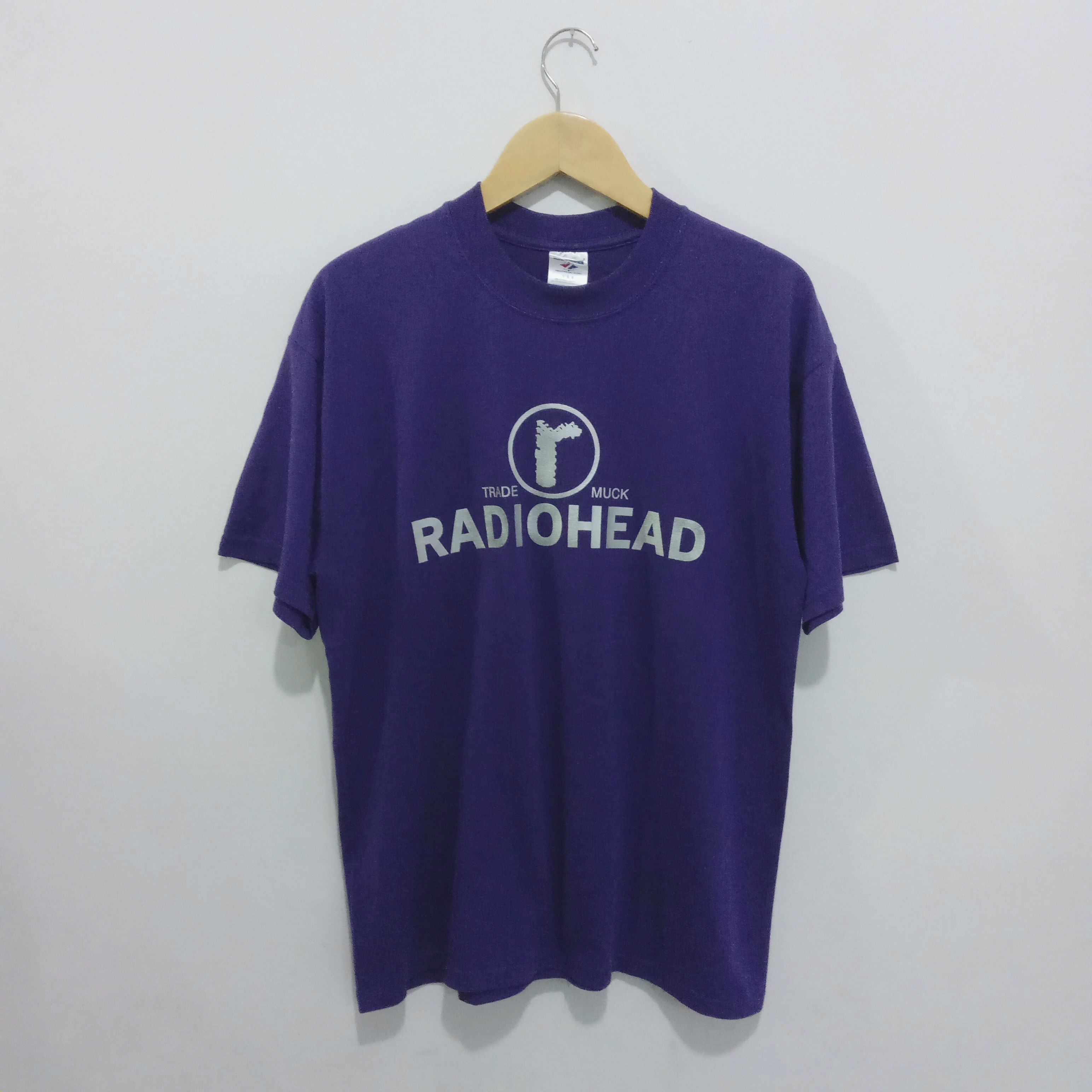 Band Tees Radiohead T-shirt trade muck logo Size US L / EU 52-54 / 3 - 1 Thumbnail