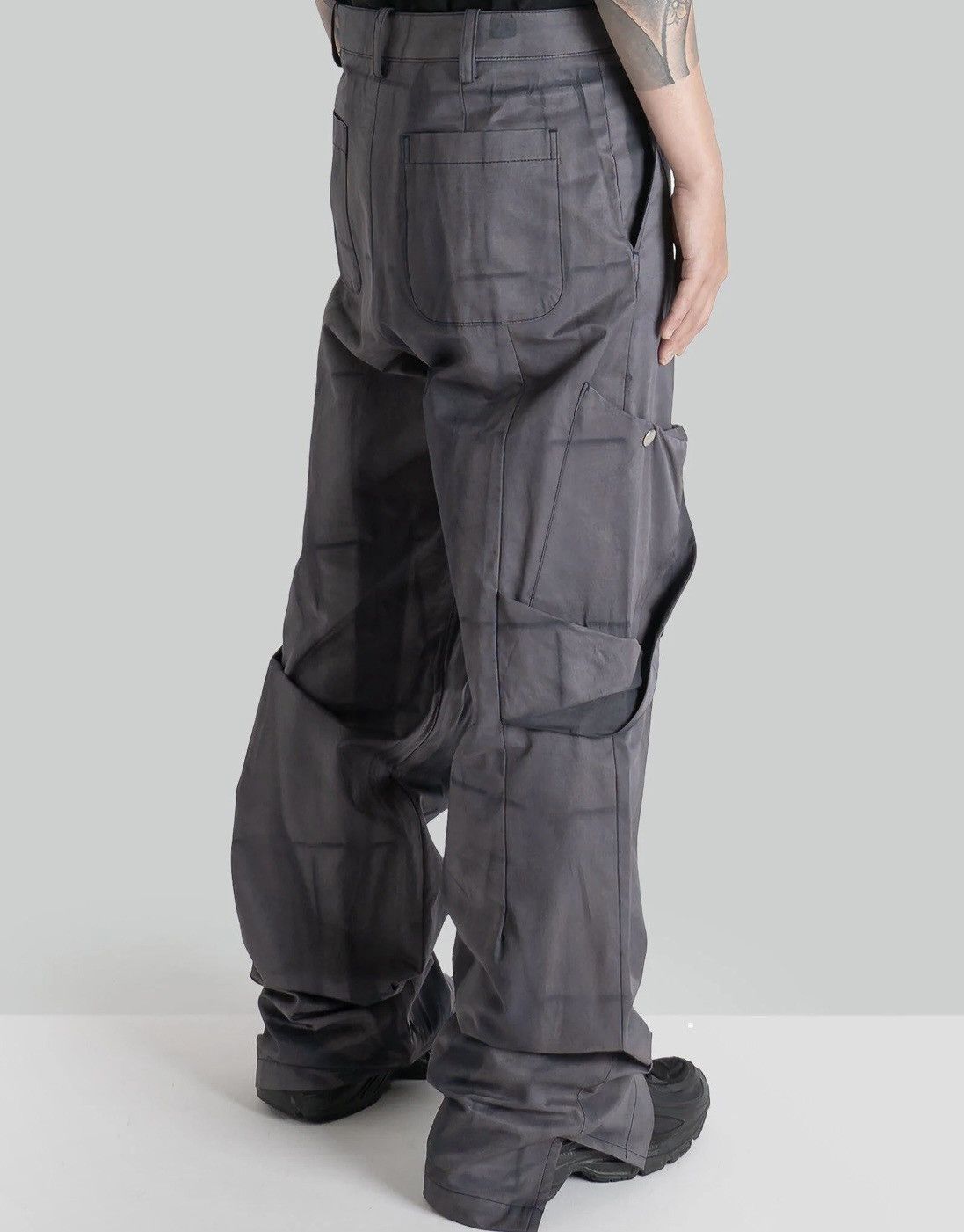 JiyongKim SUN-BLEACHED DRAPED POCKET TROUSERS Size US 30 / EU 46 - 5 Thumbnail