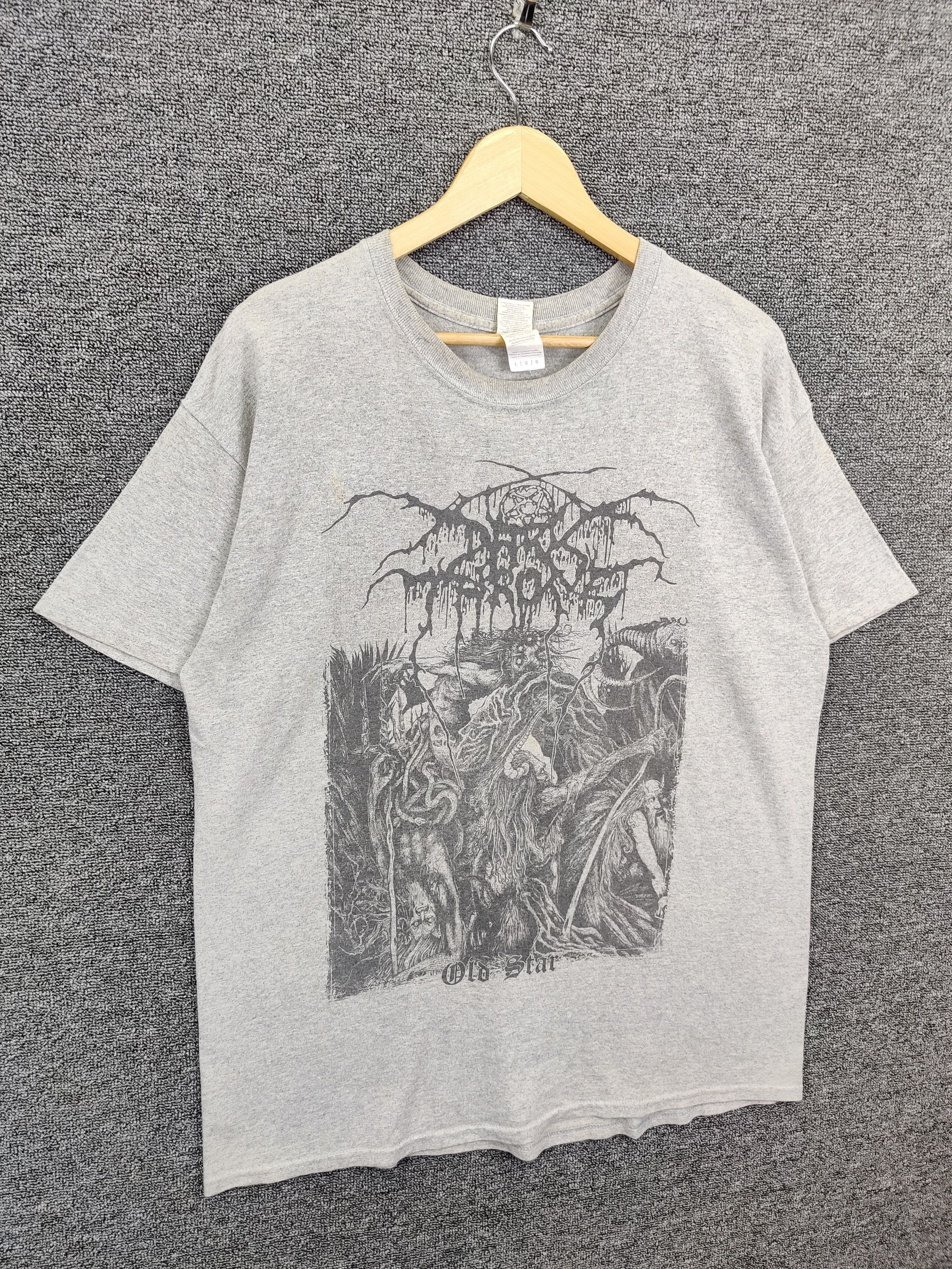 Band Tees Darkthrone Old Star Black Metal Tee Tshirt Size US L / EU 52-54 / 3 - 5 Thumbnail