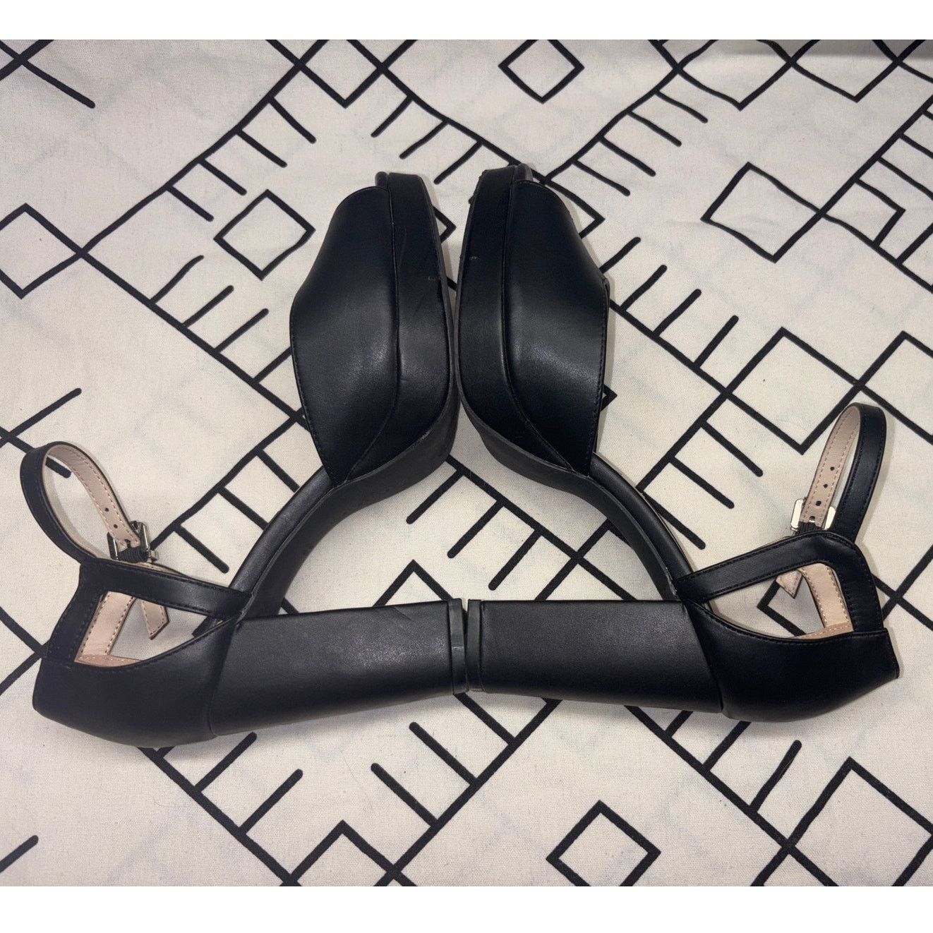 French Connection French Connection Platform Peep Toe Pumps Size US 8 / IT 38 - 5 Thumbnail