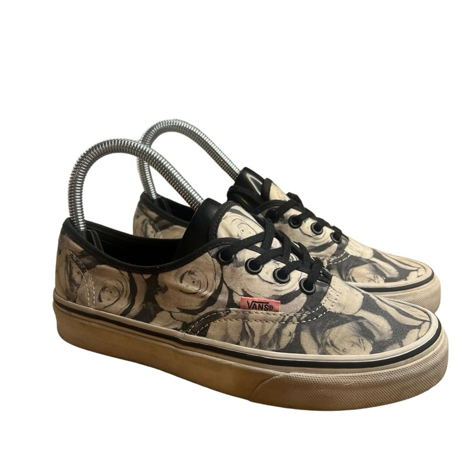 Vans Vans Authentic Sneakers Womens US 6 Black White Digi Roses Size US 6 / IT 36 - 5 Thumbnail