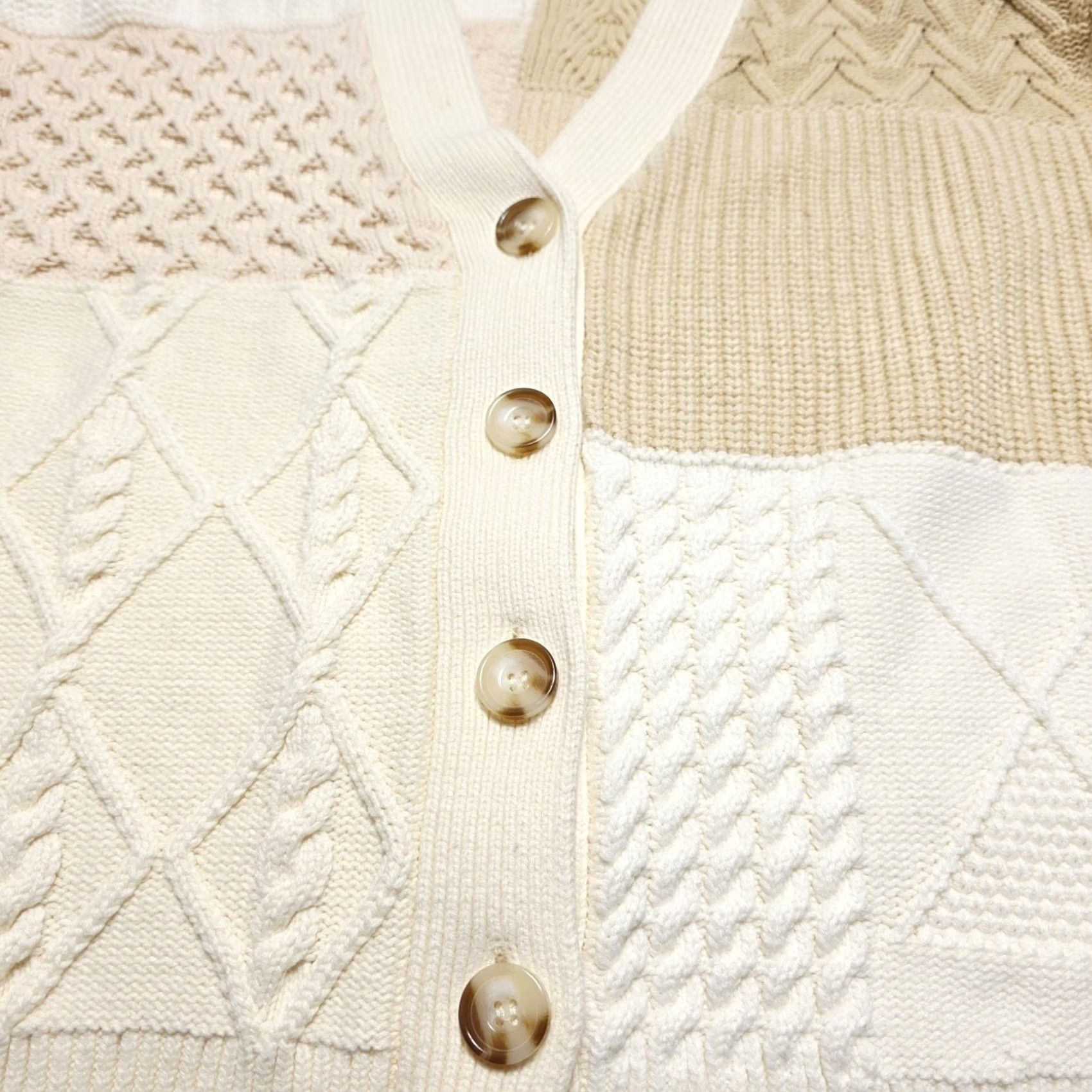 Rails Rails Reese V-Neck Cardigan Cream Patchwork Button-down Sweater Size Small Women Size S / US 4 / IT 40 - 5 Thumbnail