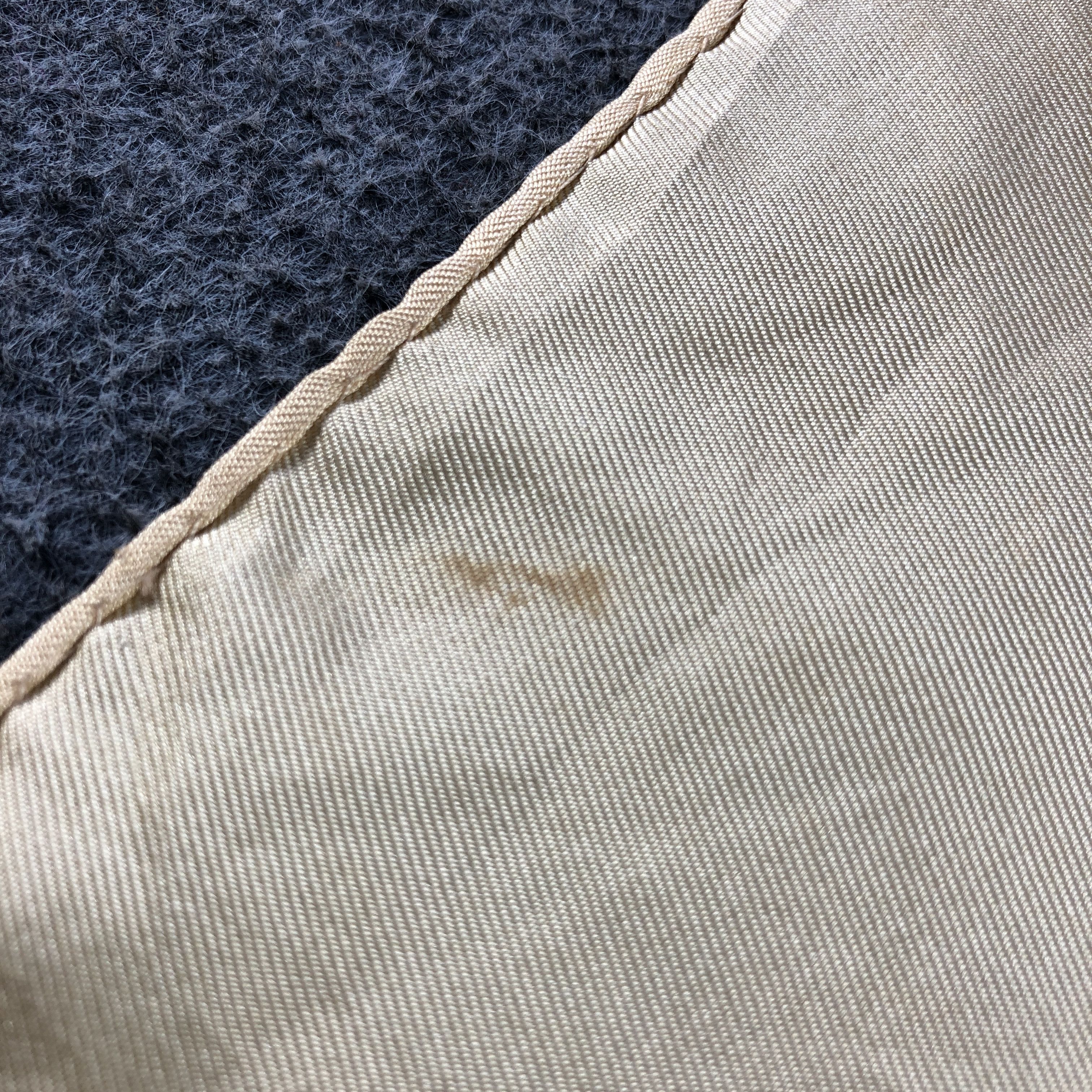 Vintage Louis Vuitton Monogram Silk Scarf Brown Beige M1403 Size ONE SIZE - 20 Thumbnail