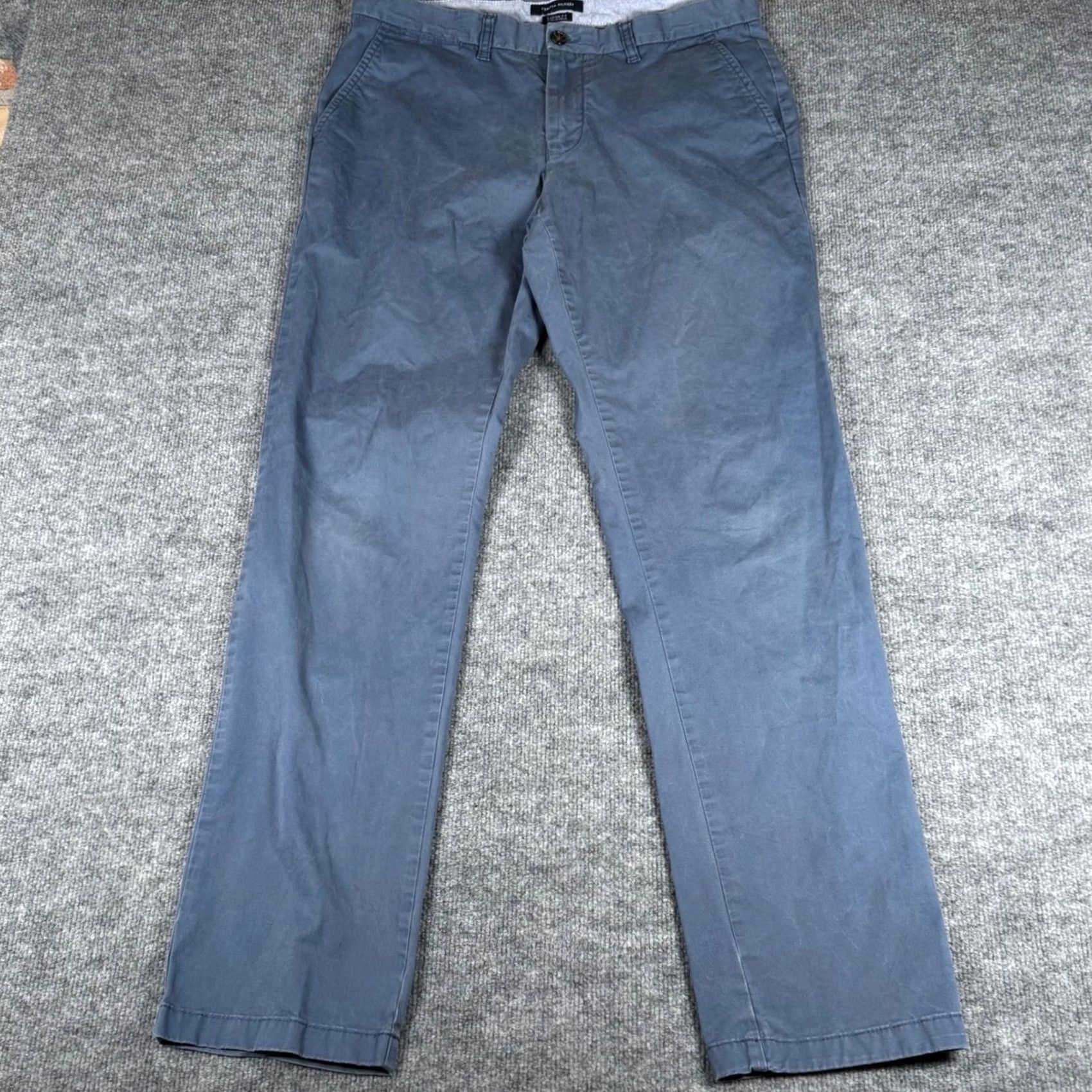Tommy Hilfiger Tommy Hilfiger Custom Fit Chino Pants Men Blue 34x34 Waist 34 Inseam 34 Flat Front Pockets Logo Button Zip Workwear Casual Dress Pants Size US 34 / EU 50 - 3 Thumbnail