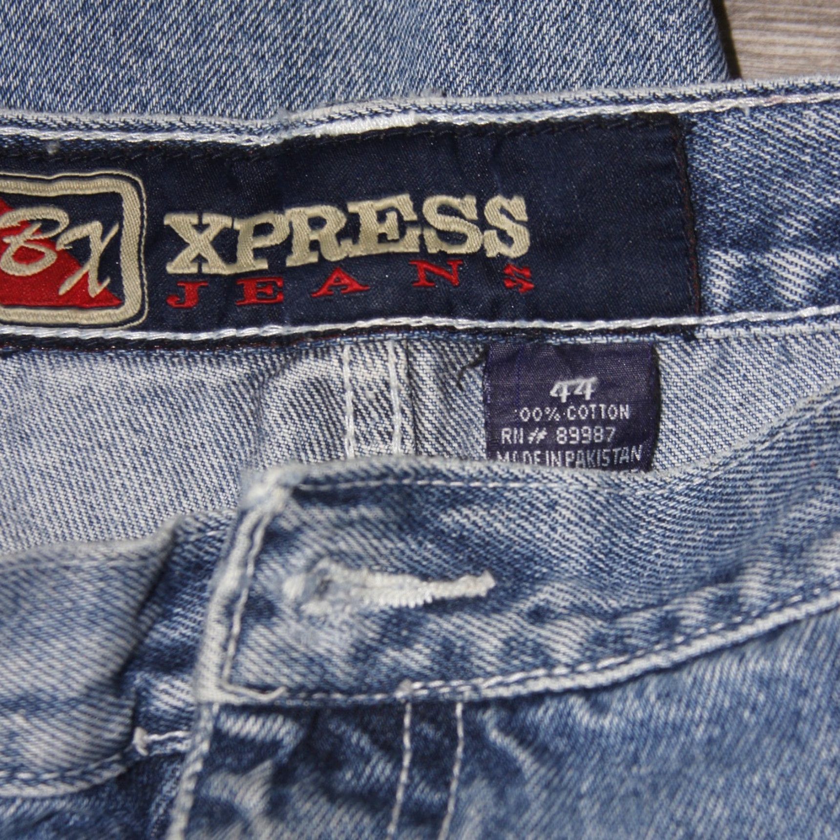 Express VINTAGE Brooklyn Xpress Denim Shorts 44 Mens Blue Baggy Y2K Skate 5-Pocket Cargo Relaxed Streetwear Jeans Shorts Mens Size US 44 / EU 60 - 7 Thumbnail