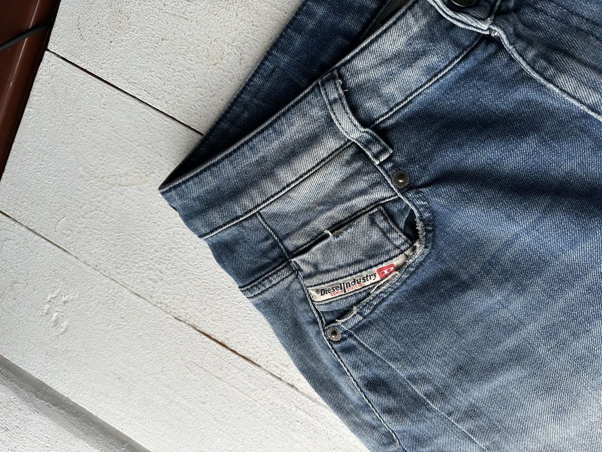 Diesel 🚨 DIESEL IFSIXWASNINE JEANS DENIM RARE Y2K FIT GOTHIC PUNK Size 30" / US 8 / IT 44 - 7 Thumbnail