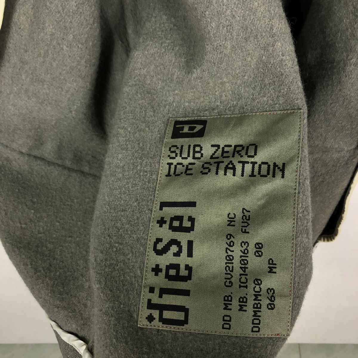 Japanese Brand 🔥90’s Vintage Diesel Wool Duffle Work Long Jacket Size US M / EU 48-50 / 2 - 15 Thumbnail