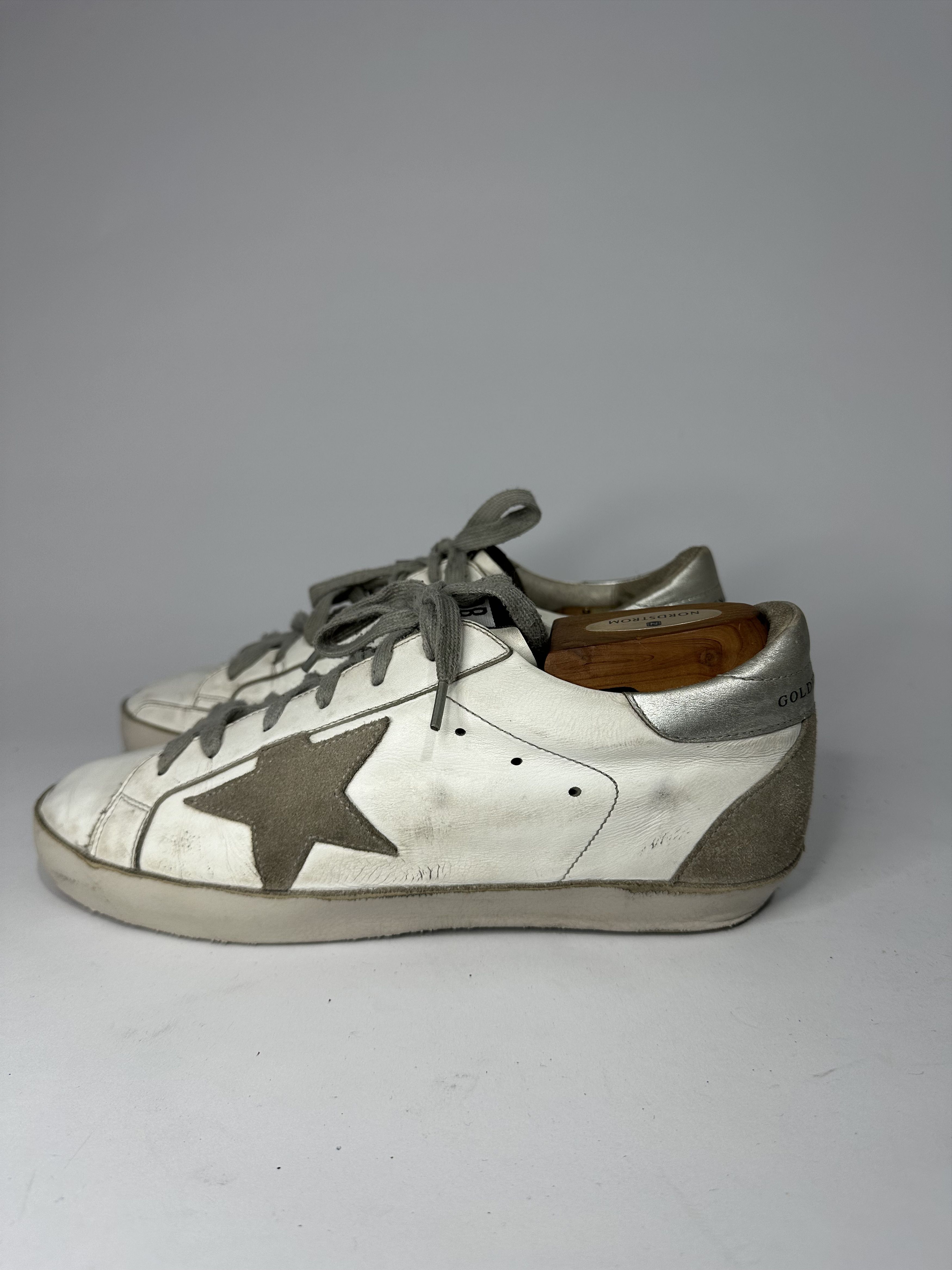 Golden Goose Golden Goose Superstar White Leather Silver Heel Tab Sneaker Size US 7 / EU 40 - 2 Thumbnail