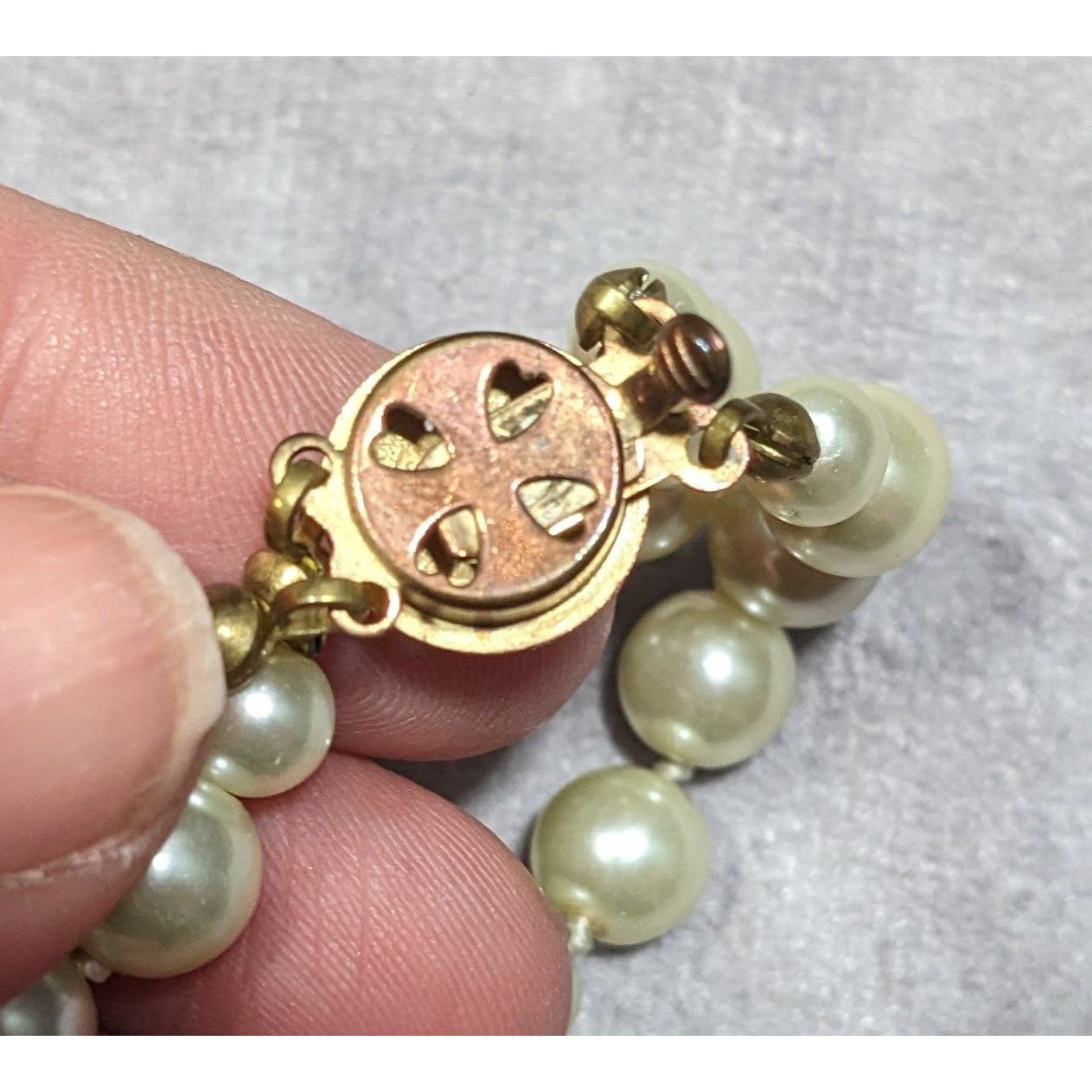 Other Vintage Elegant Glass Pearl Bracelet Double Strand With Box Size ONE SIZE - 8 Thumbnail